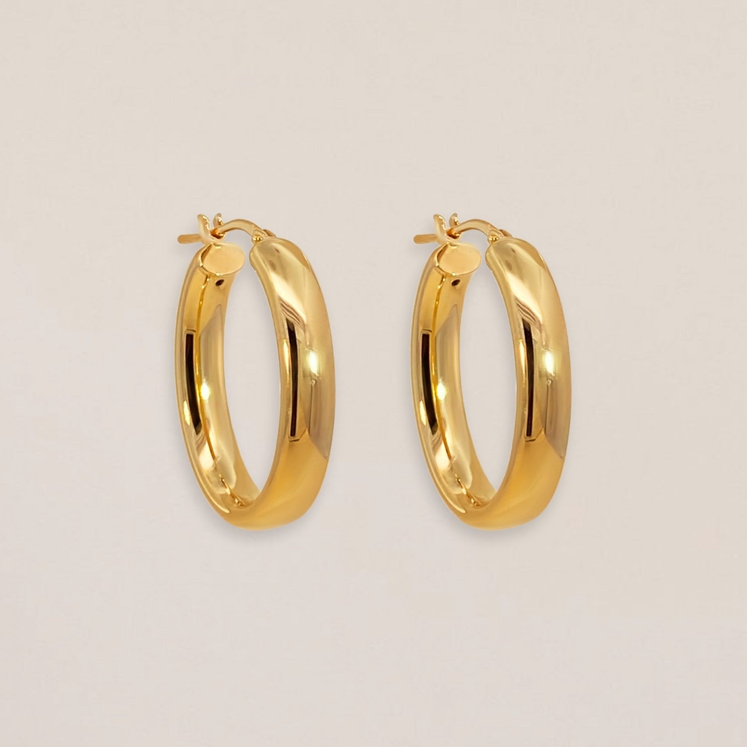 Bold Oval Hoops