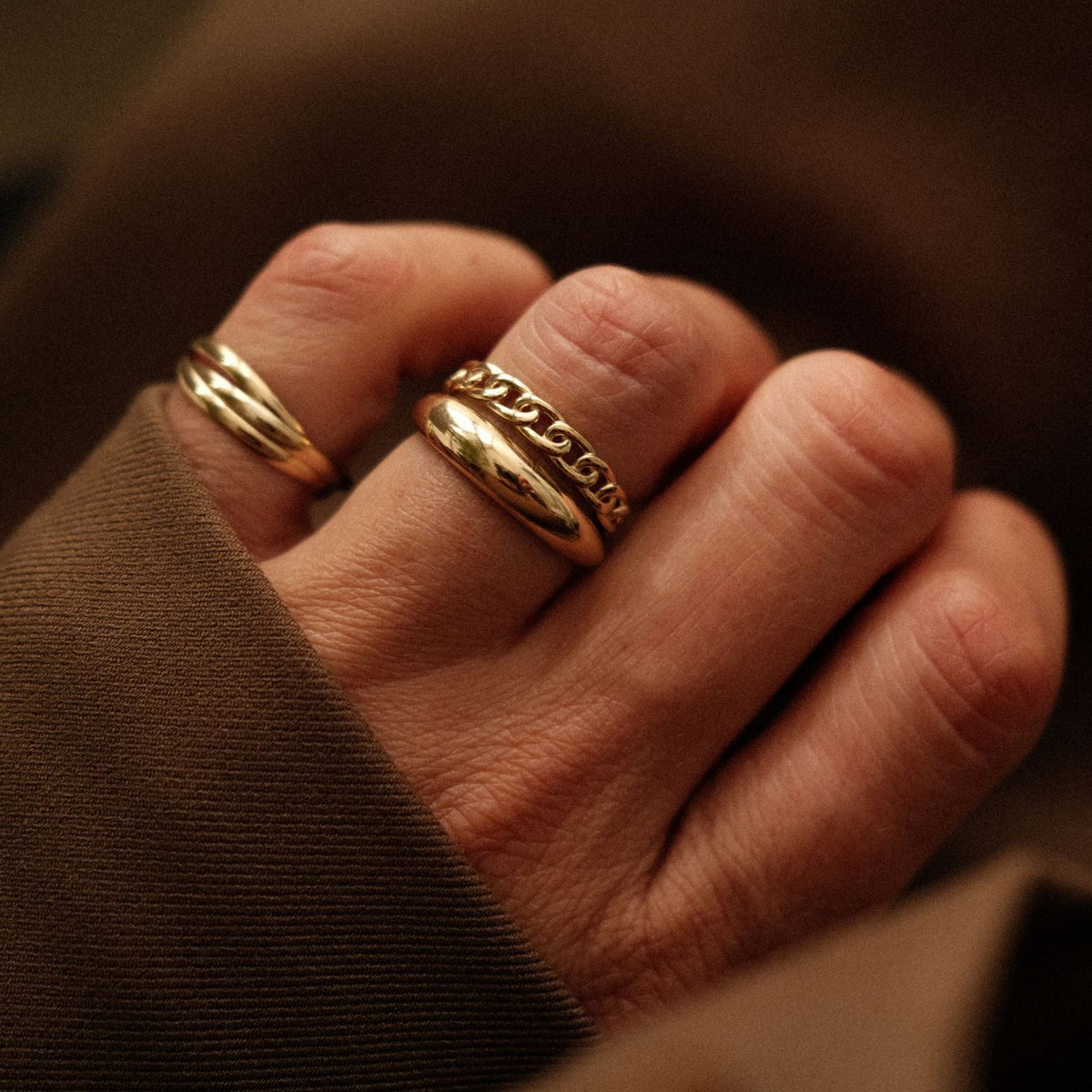 Chain and Balloon Ring Stack