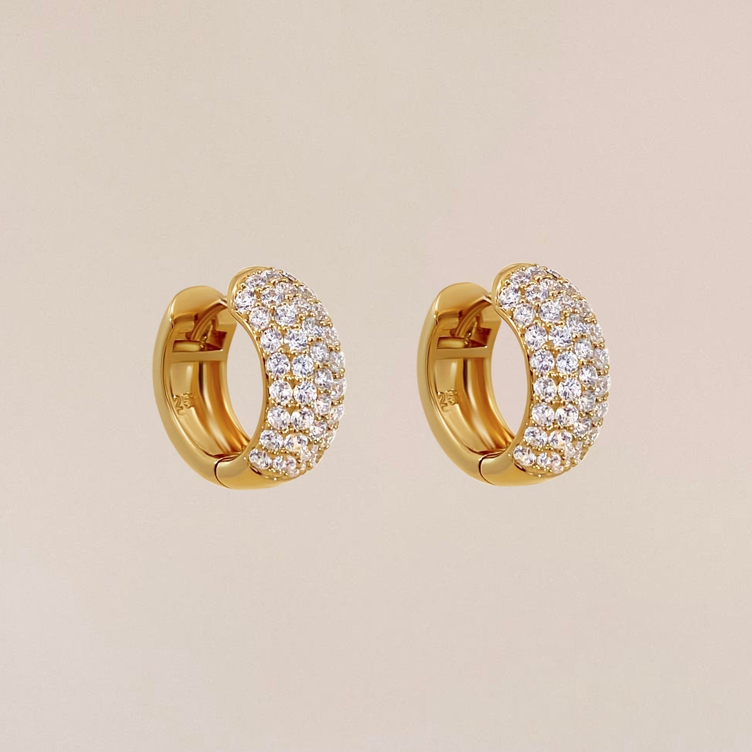 Chubby Kristal Hoops