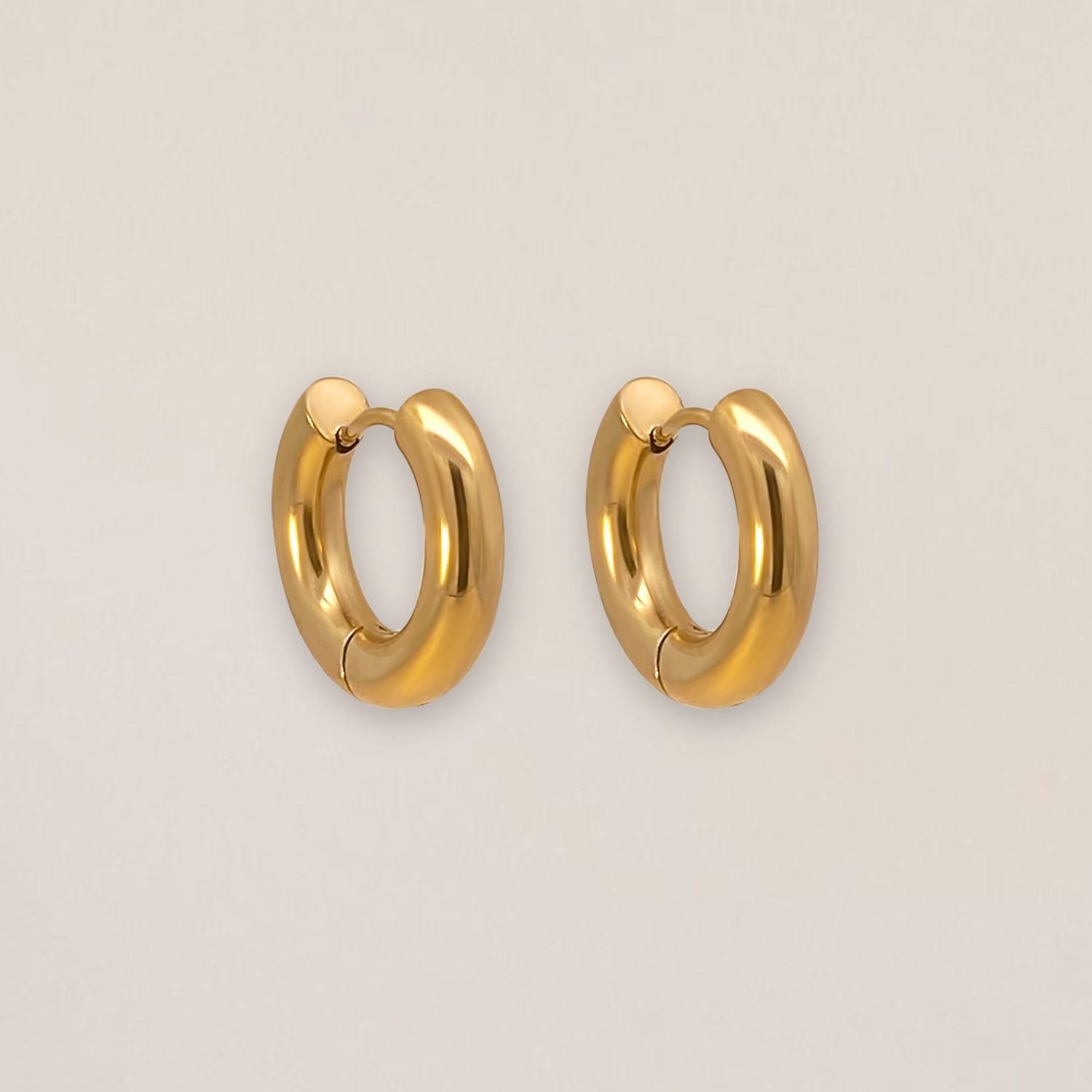 Chunky Tube Hoops Goudkleur