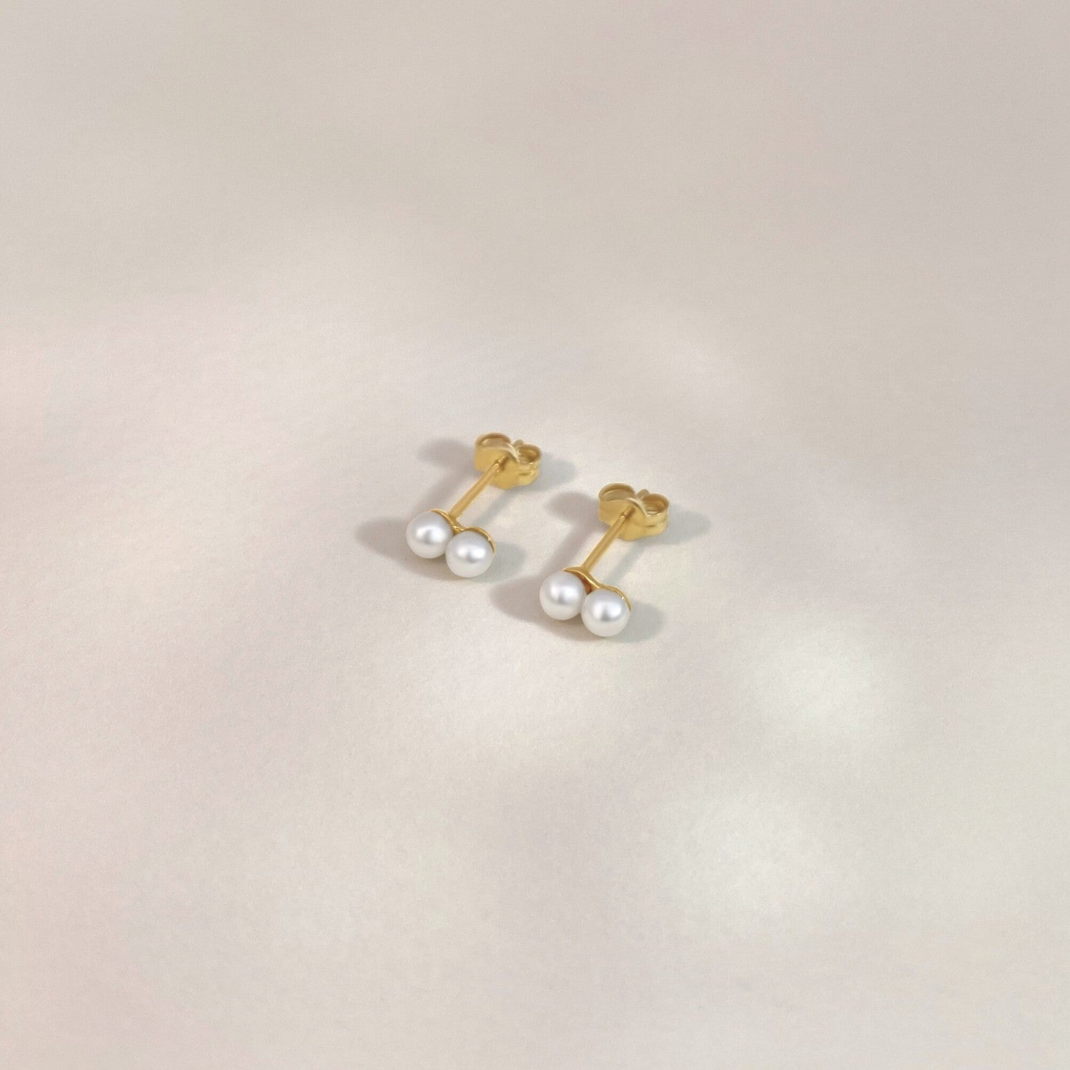 Duo parel studs