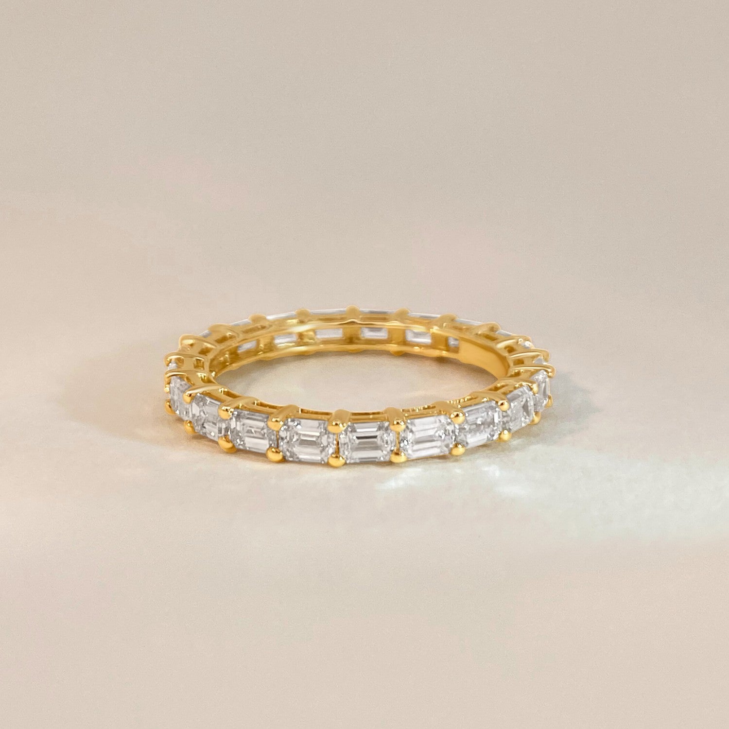 Emerald-Cut Diamond Eternity Ring Oro Jewels