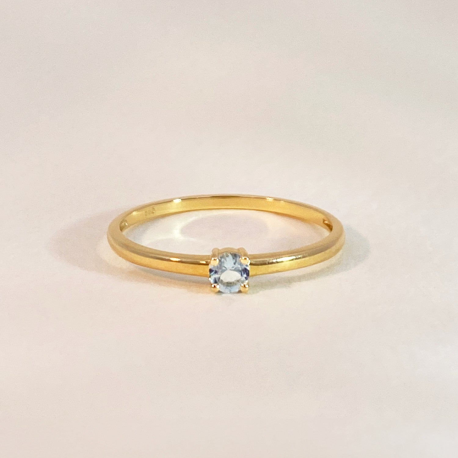 Geboortesteen ring aquamarijn