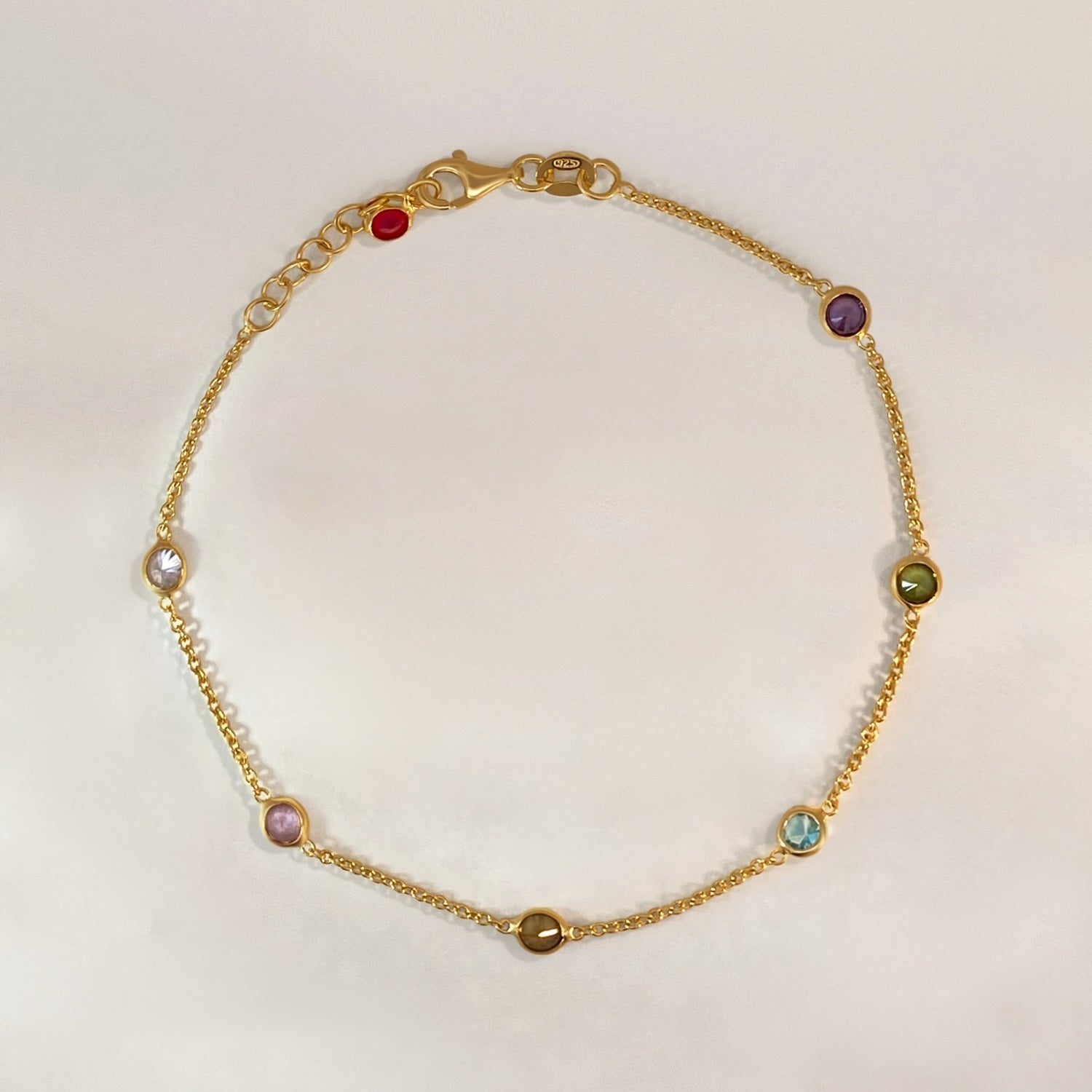 Gekleurde stenen armband