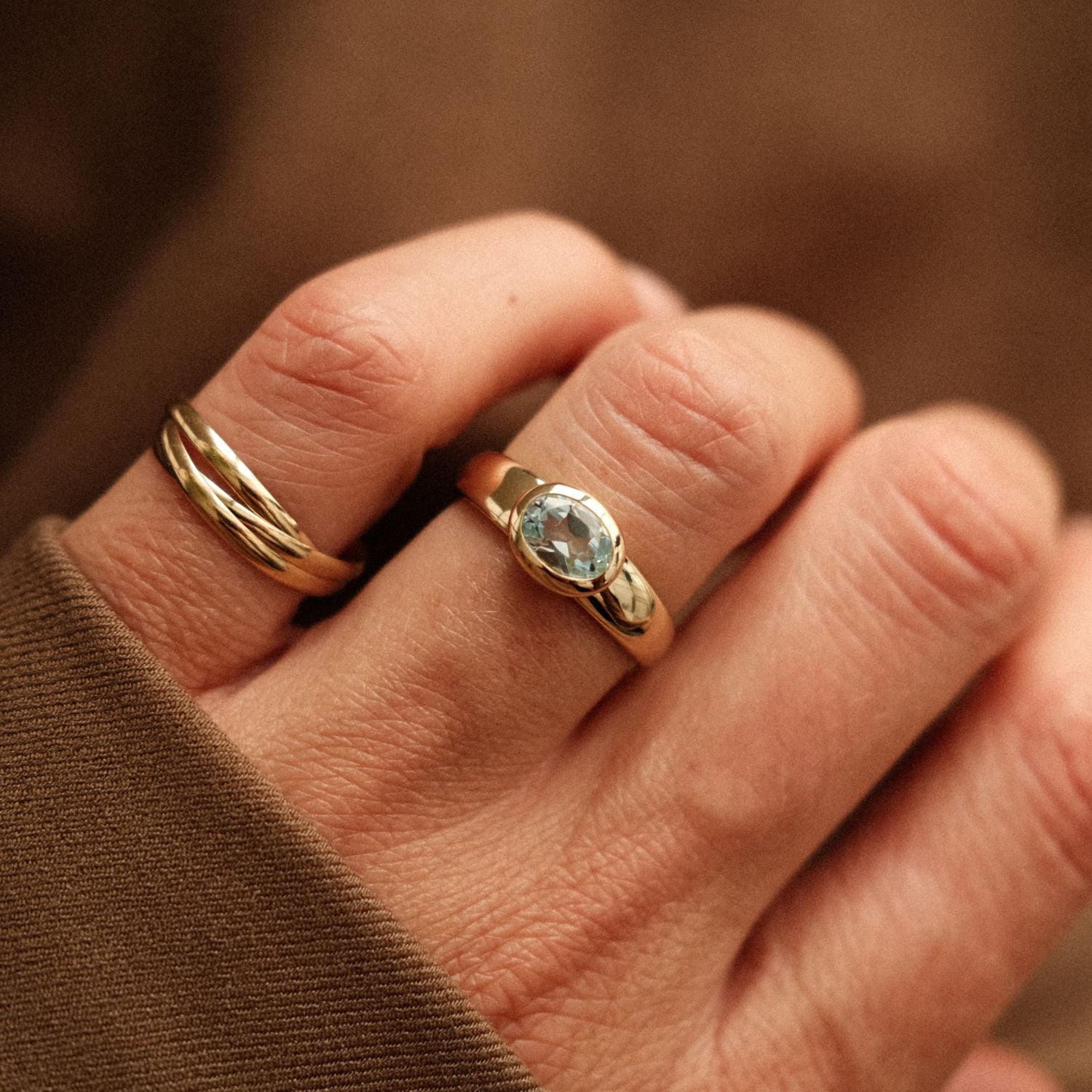 Gouden Ring met Lichtblauwe Topaas
