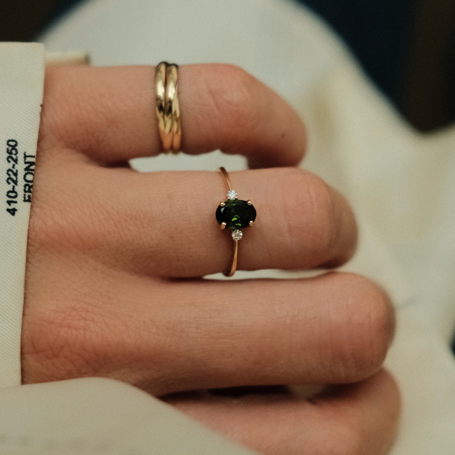 Groene toermalijn diamant ring