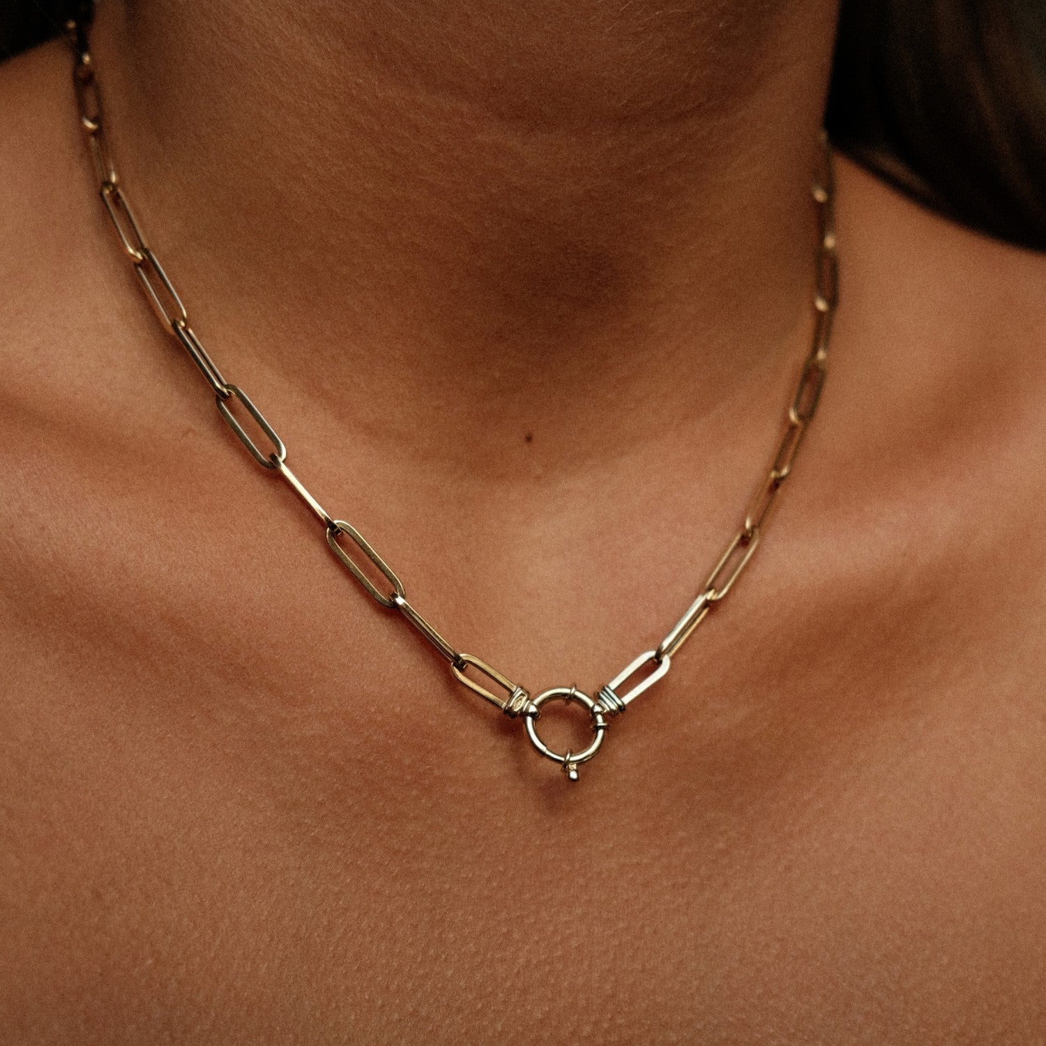 Paperclip ketting met veerslot 14k goud