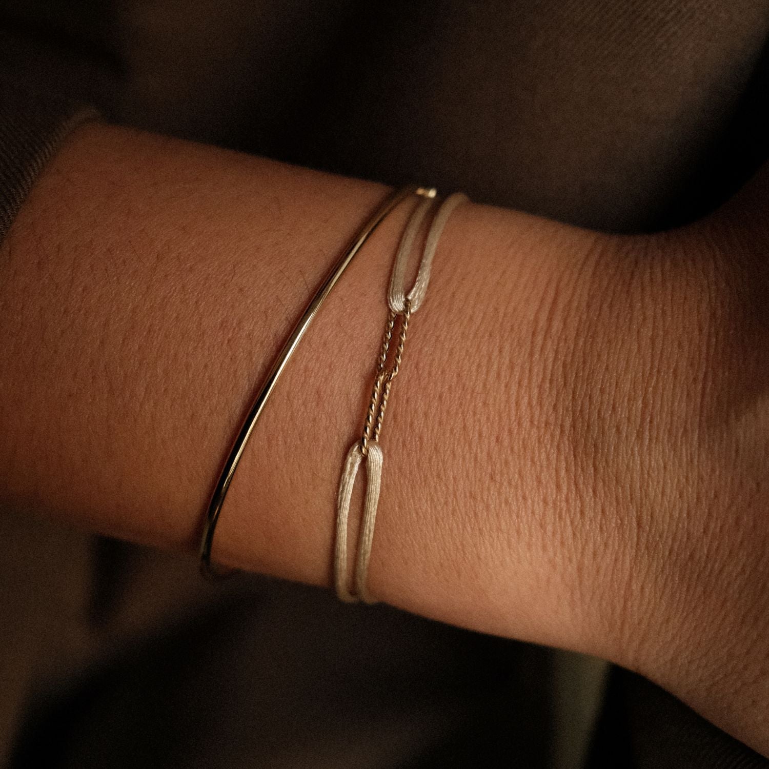 Satijnen Armband Gouden Gedraaide Schakel