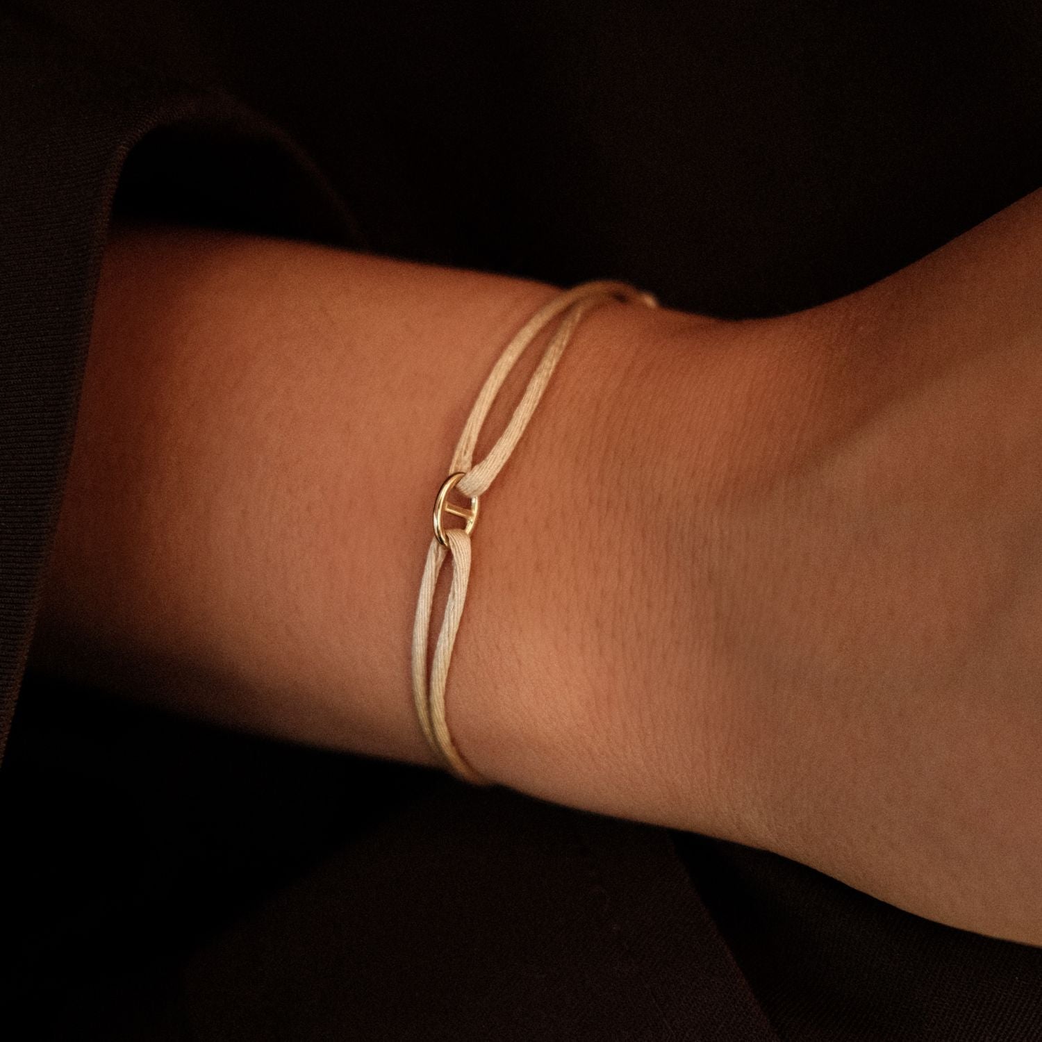 Satin Bracelet Anchor Gold