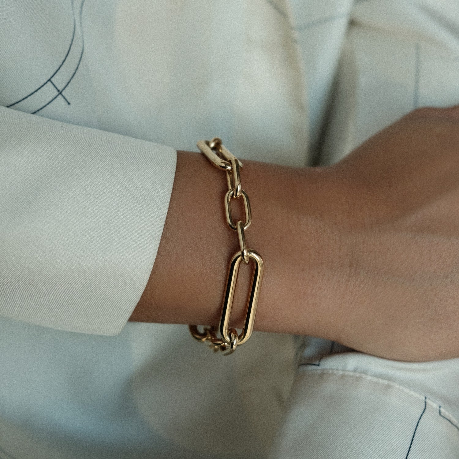 Oro Statement Bracelet