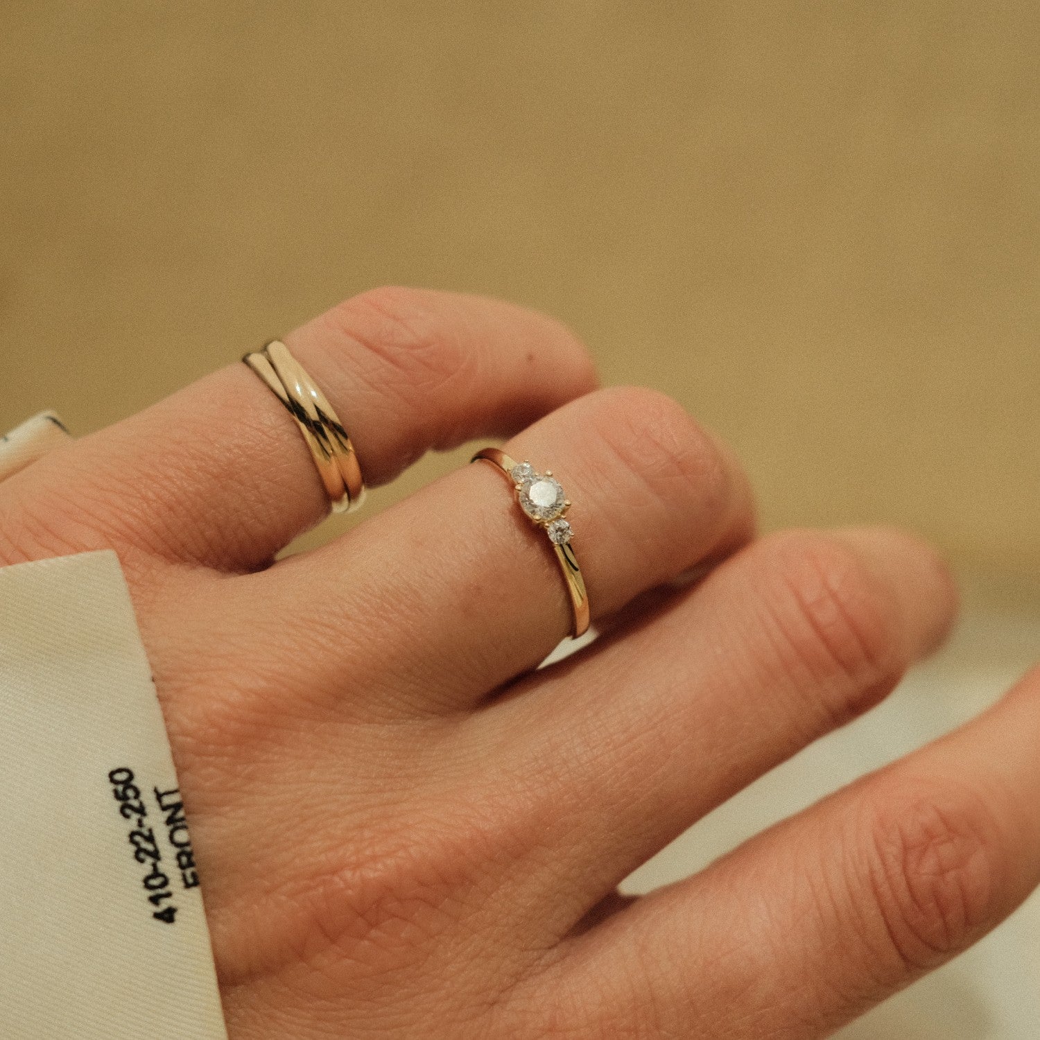 Trilogy ring kristal
