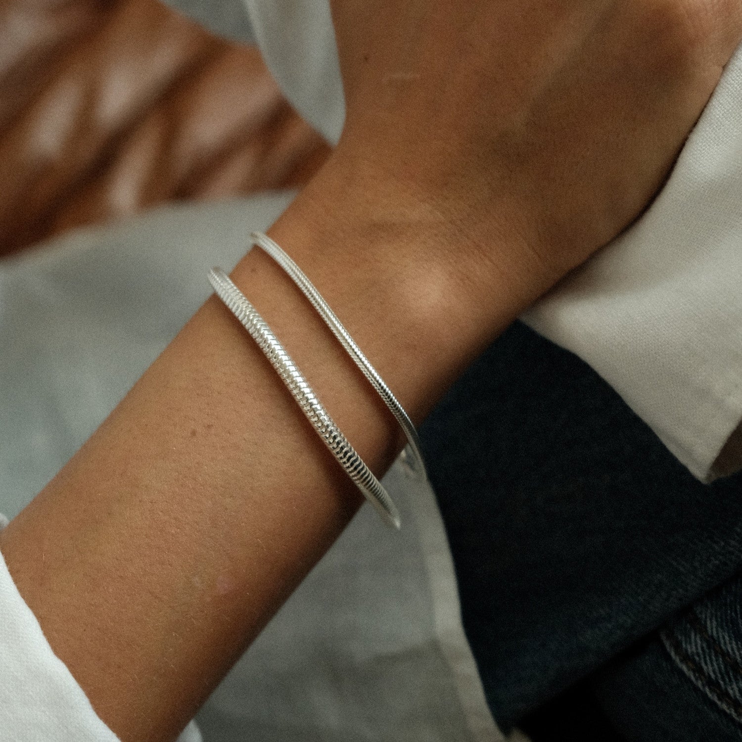 Zilveren ronde armband duo