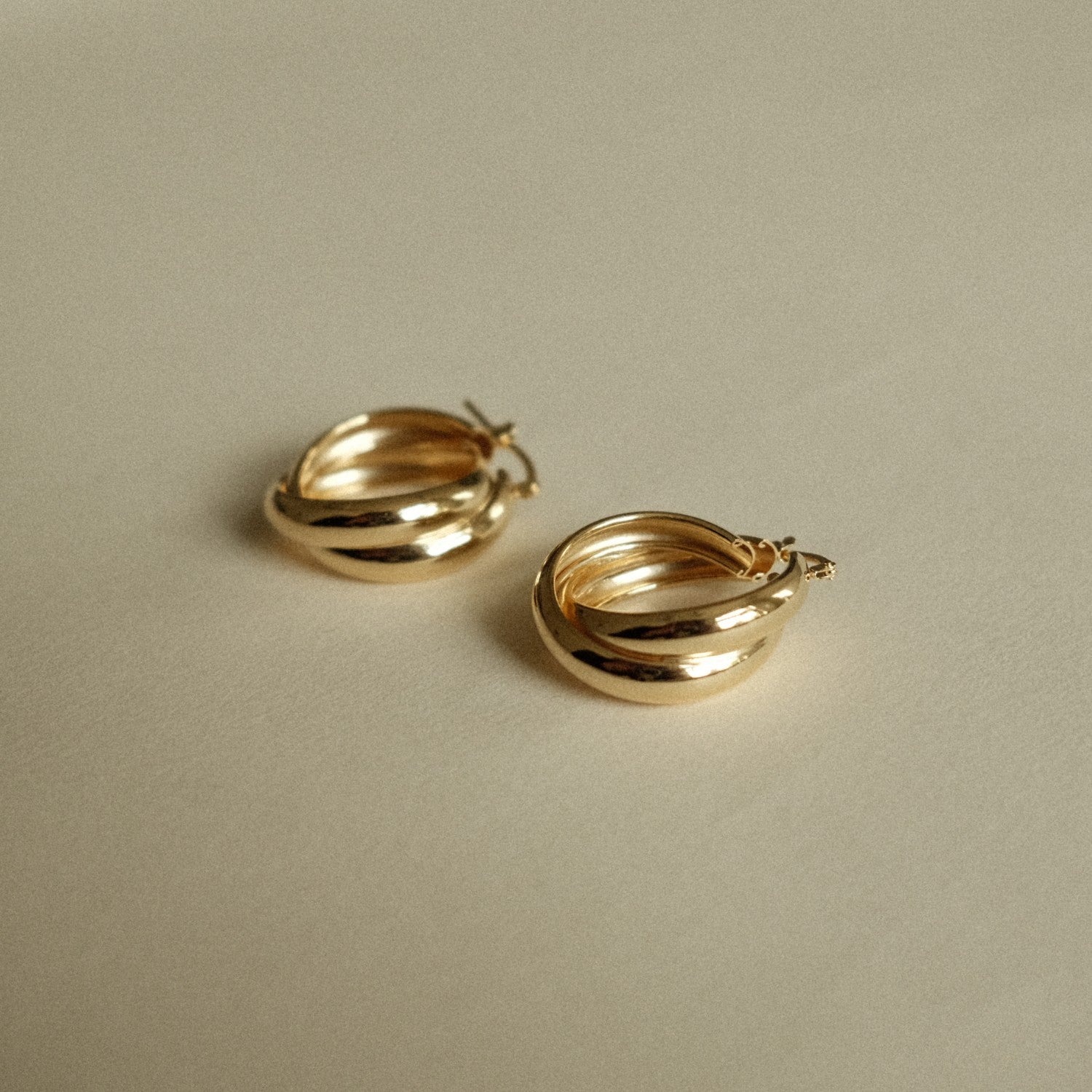 oro bold twist hoops
