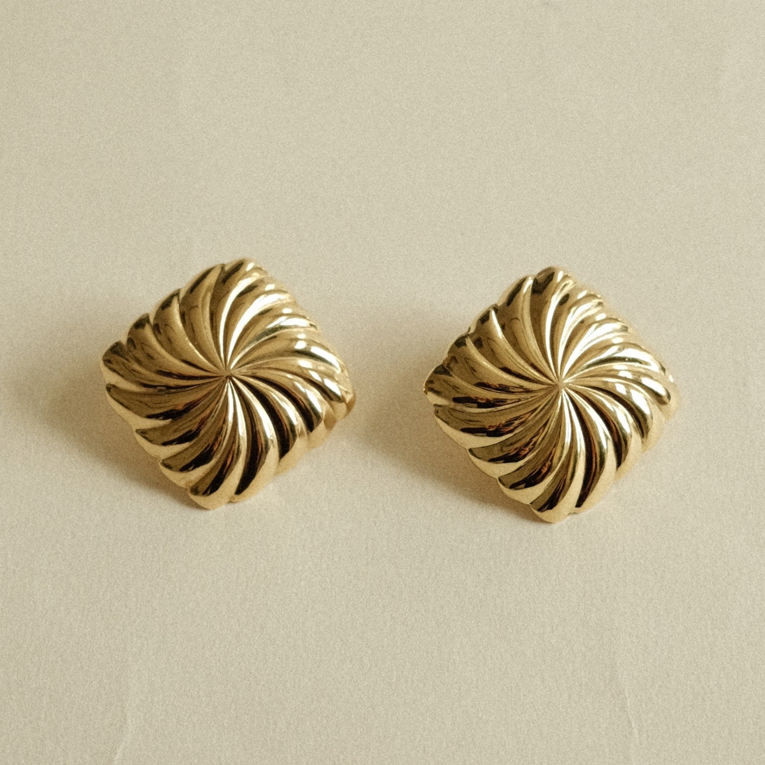 swirl oorbellen