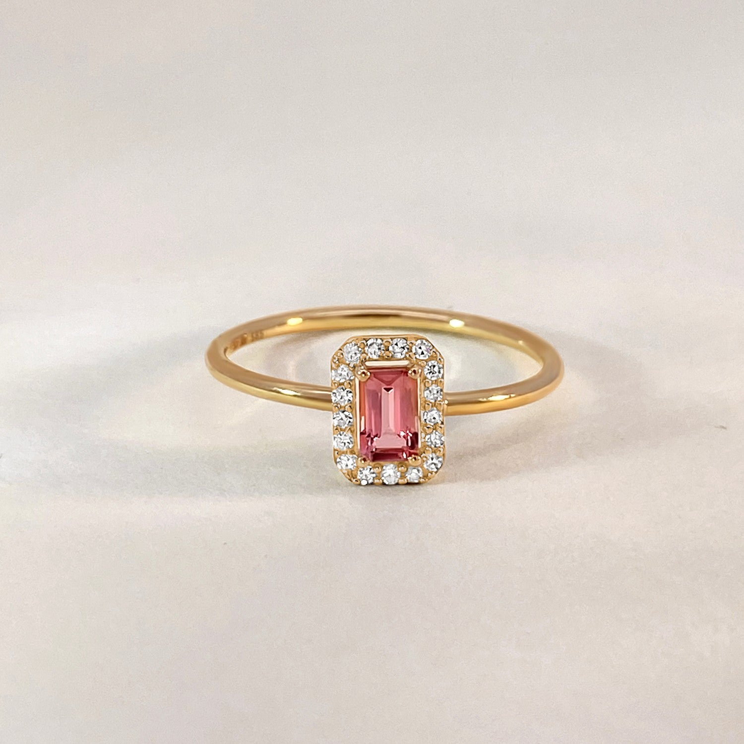Toermalijn & Diamant Halo Ring