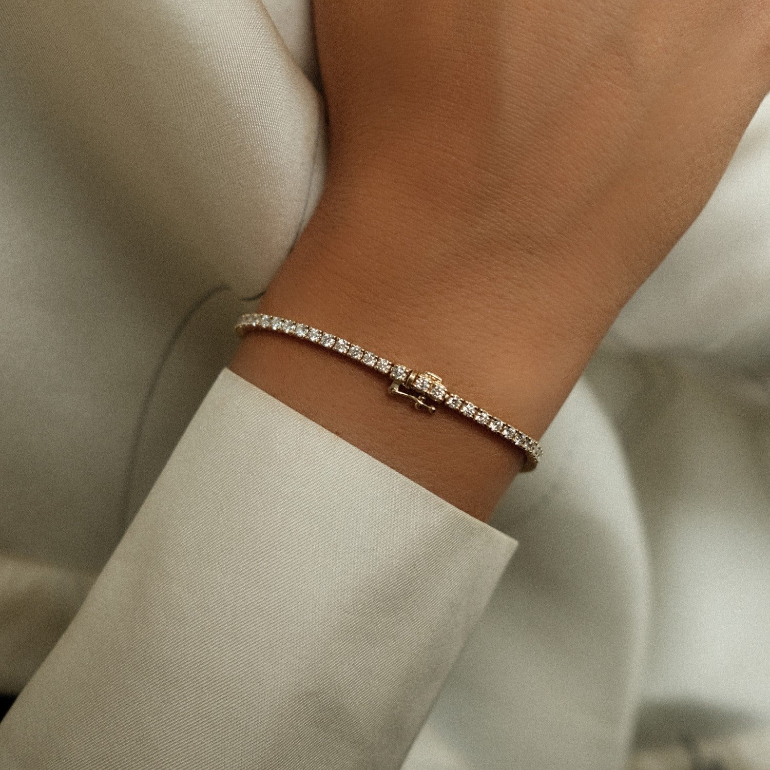 Bold tennis armband sluiting