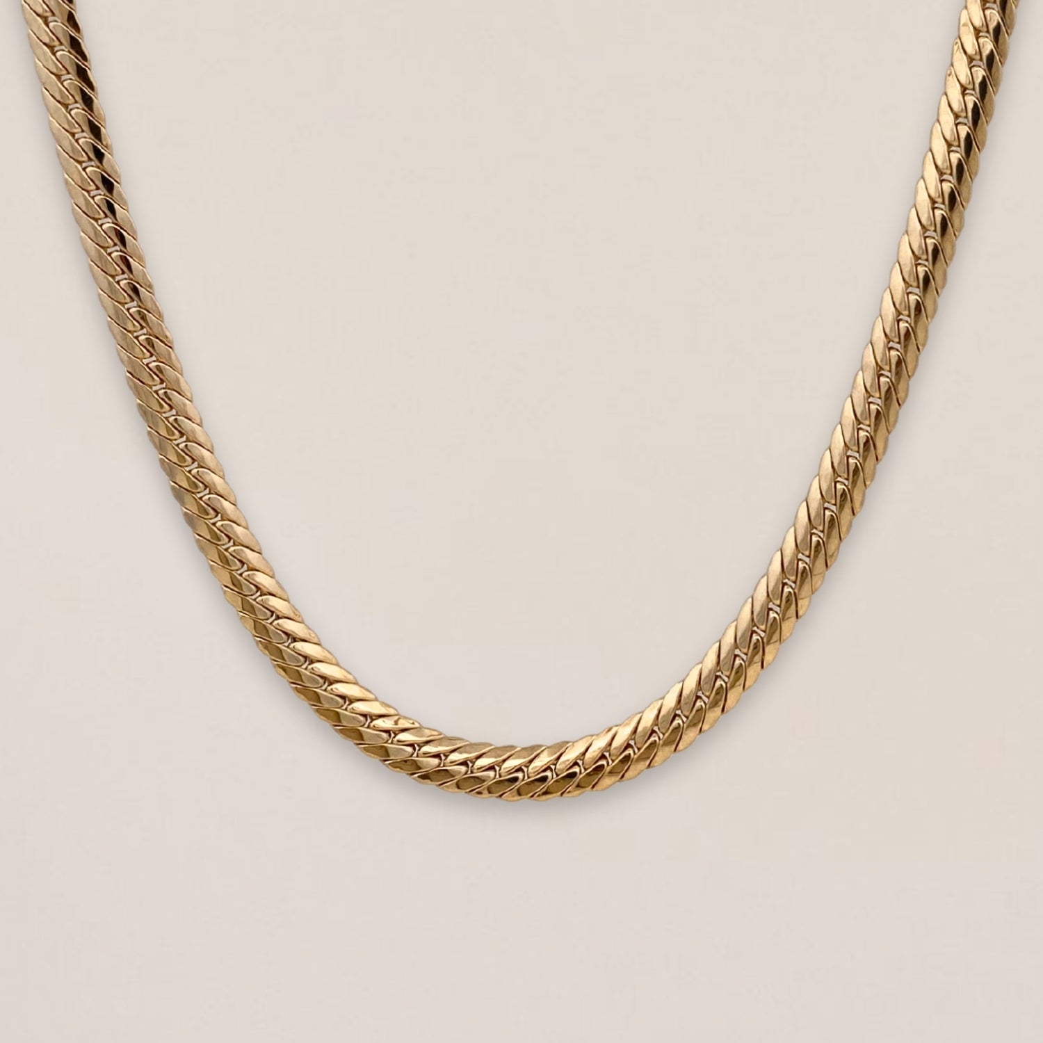 Cobra Necklace Golden