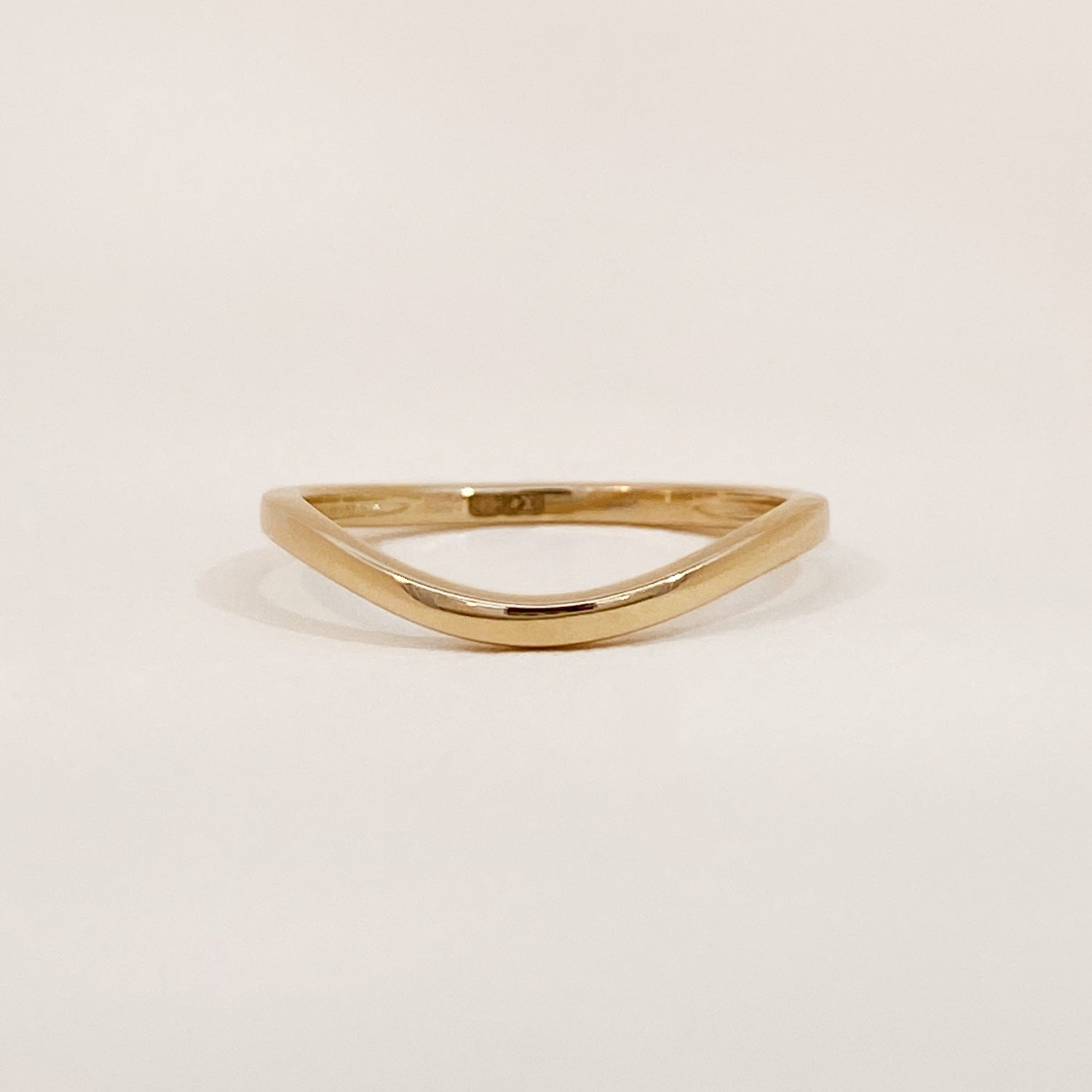 Curve Ring