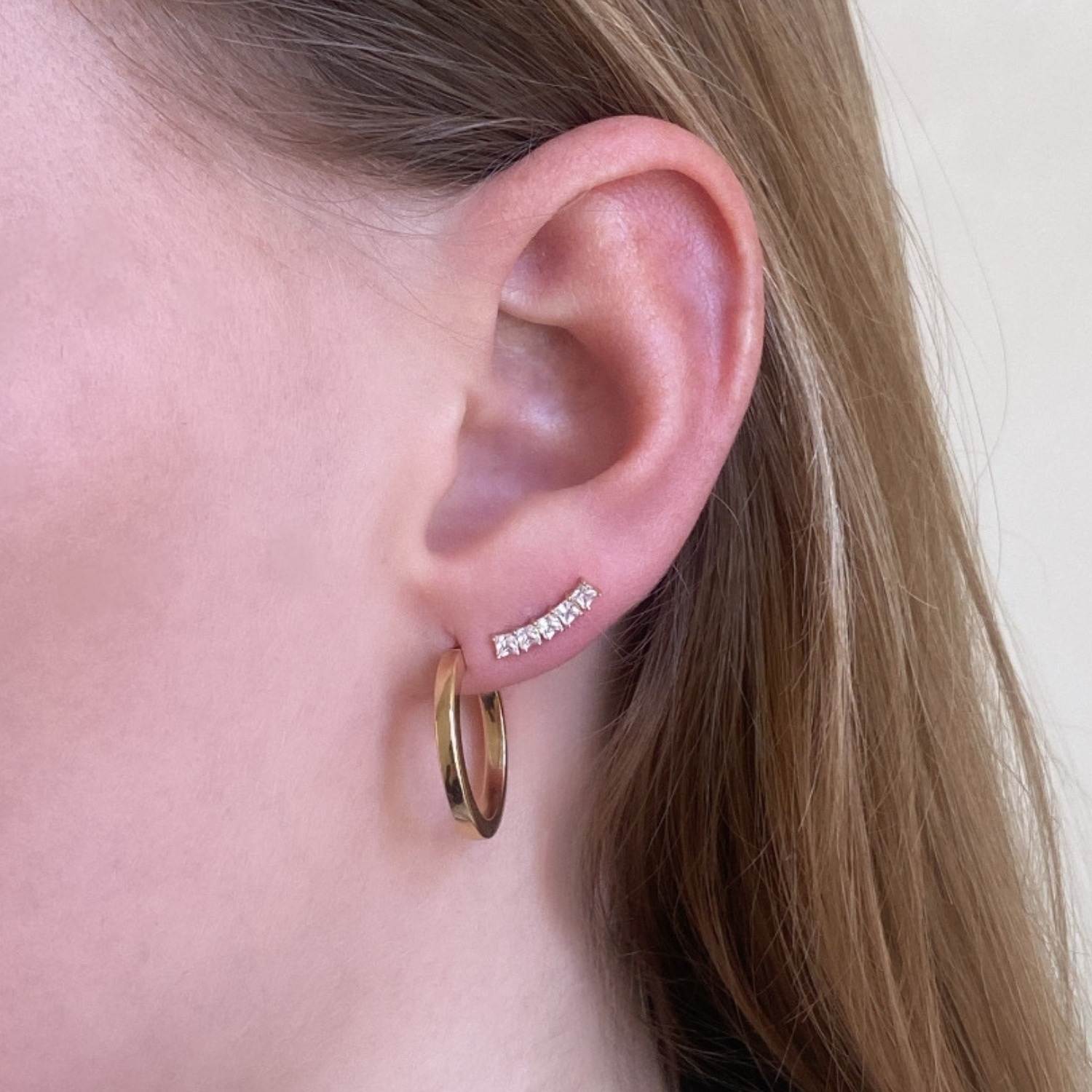 Curved Crystal Studs