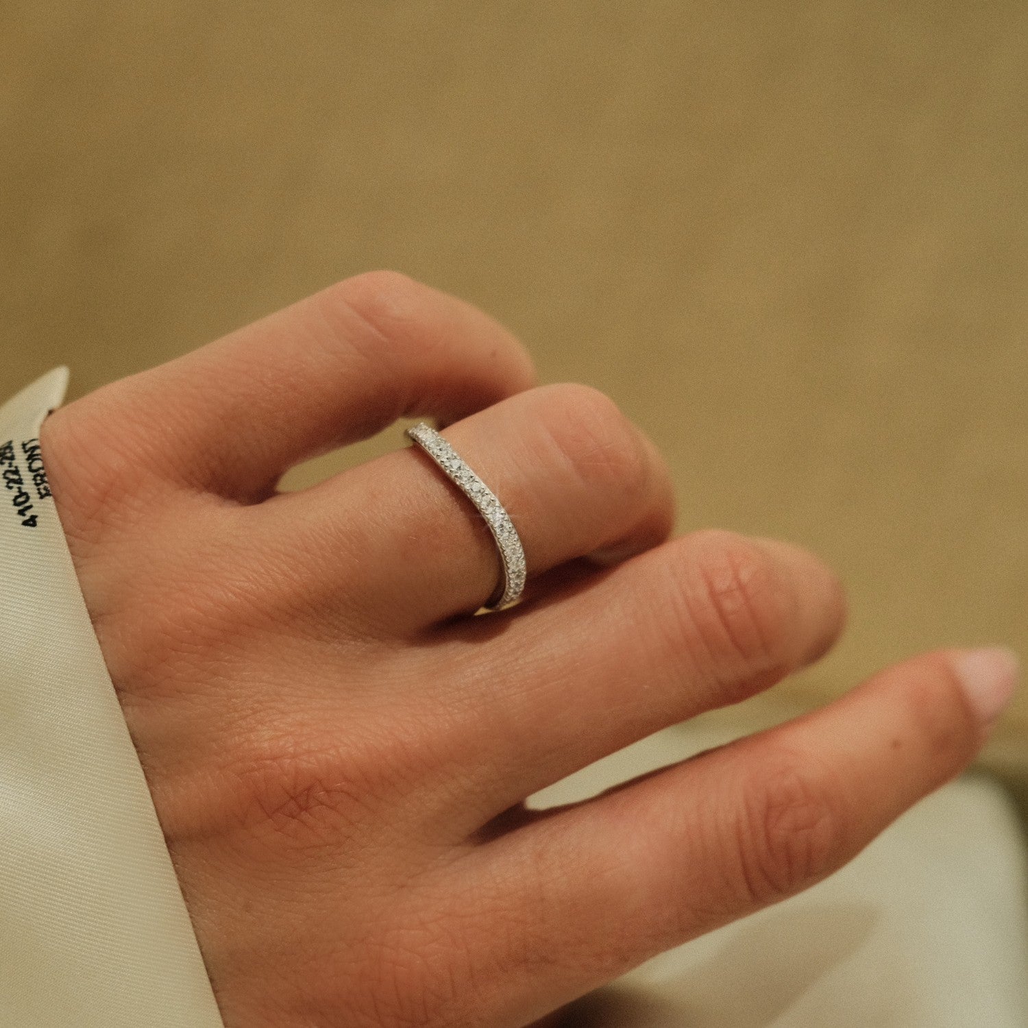 Curved row ring silver