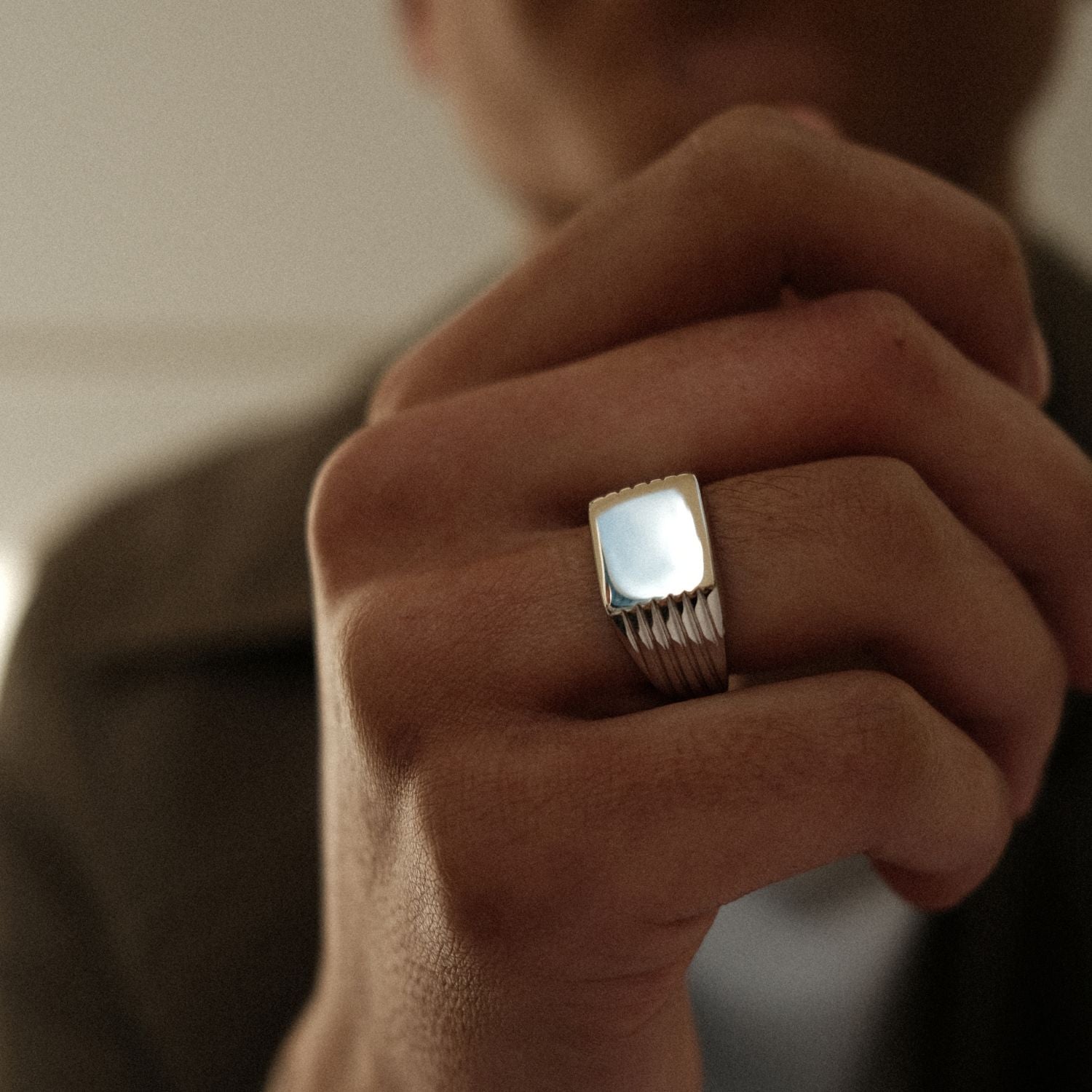Details Zilveren Ring Mannen