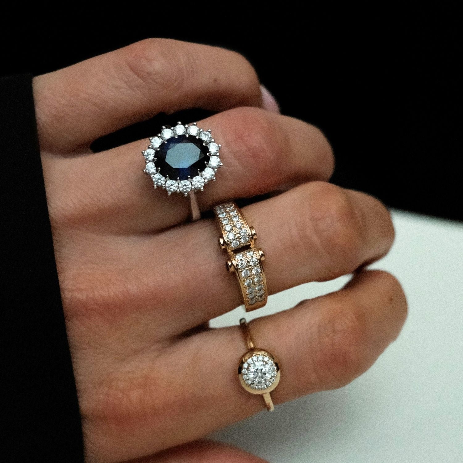 Double Diamond Arche Ring