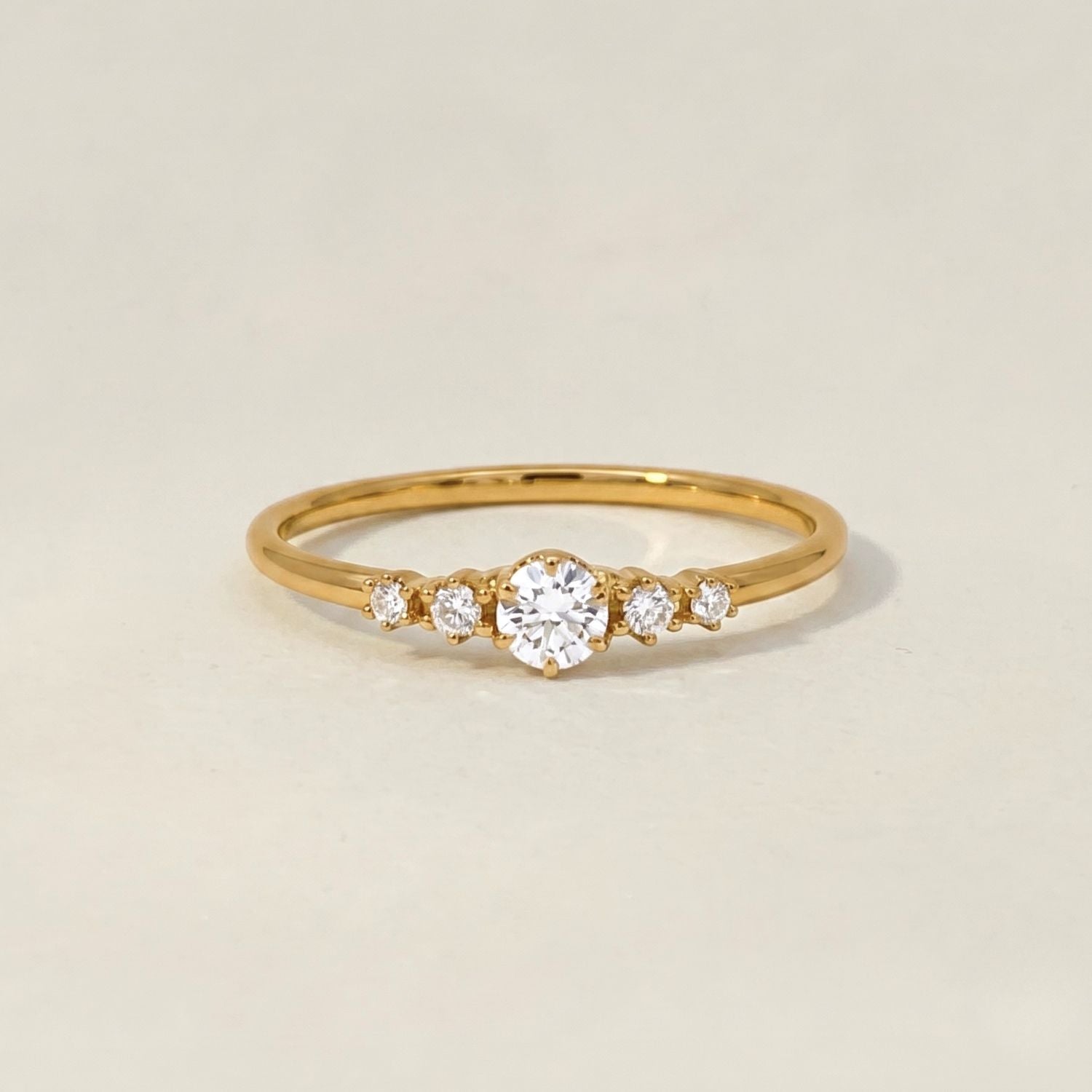 Elegant Brilliant Diamond Ring