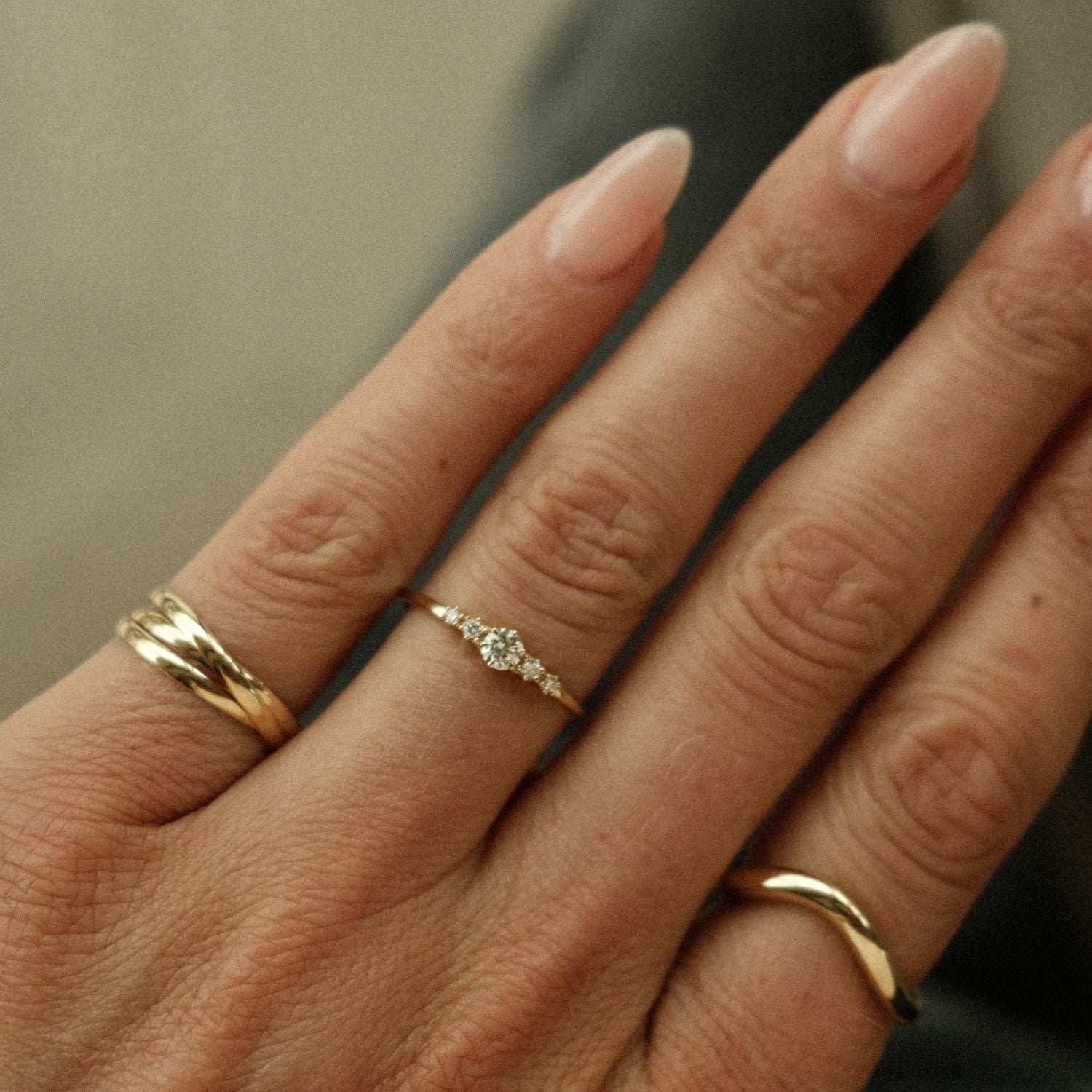 Elegant Brilliant Diamond Ring Gold