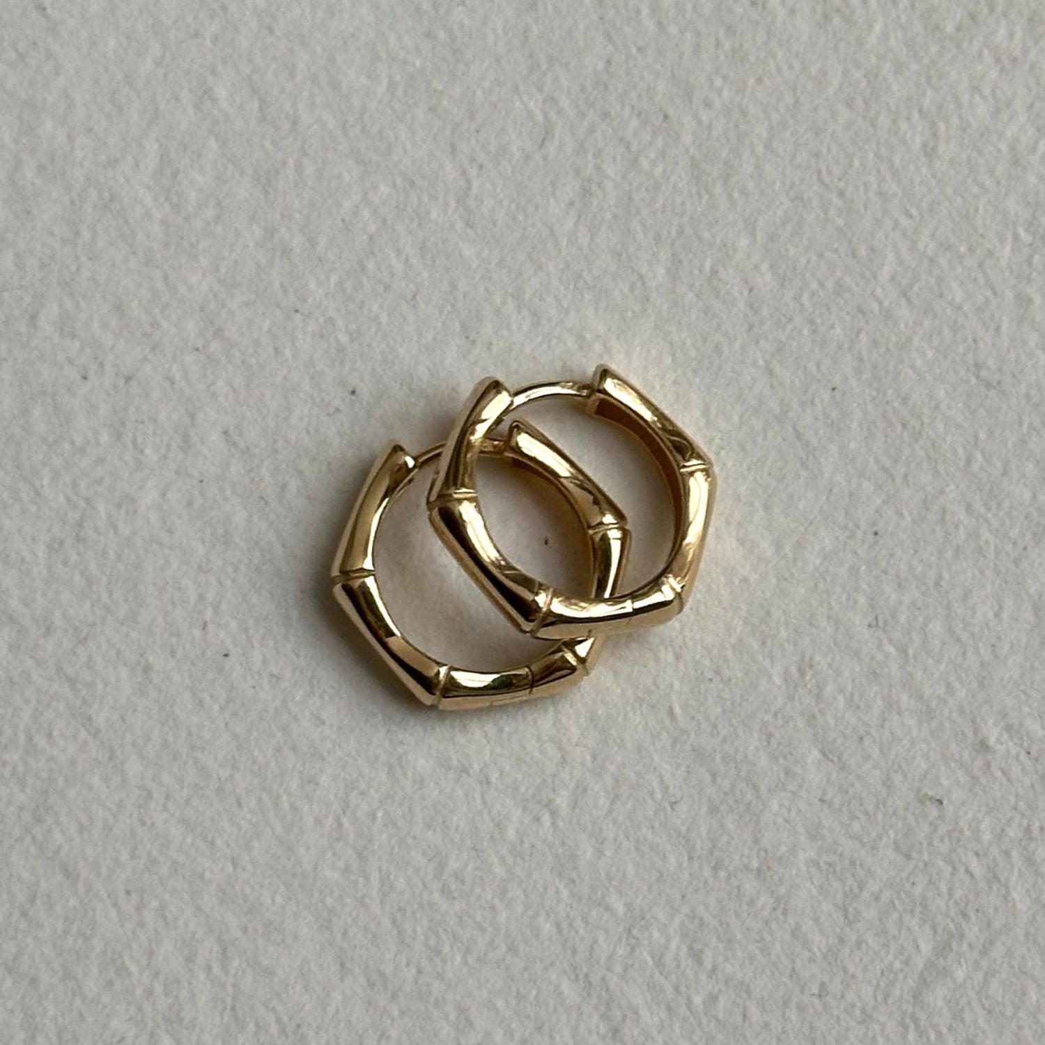 【関税送料込】☆Otiumberg☆Three Stone Bamboo Ring 9 Karat Solid Yellow Gold Three Stone Diamond Bamboo Ring