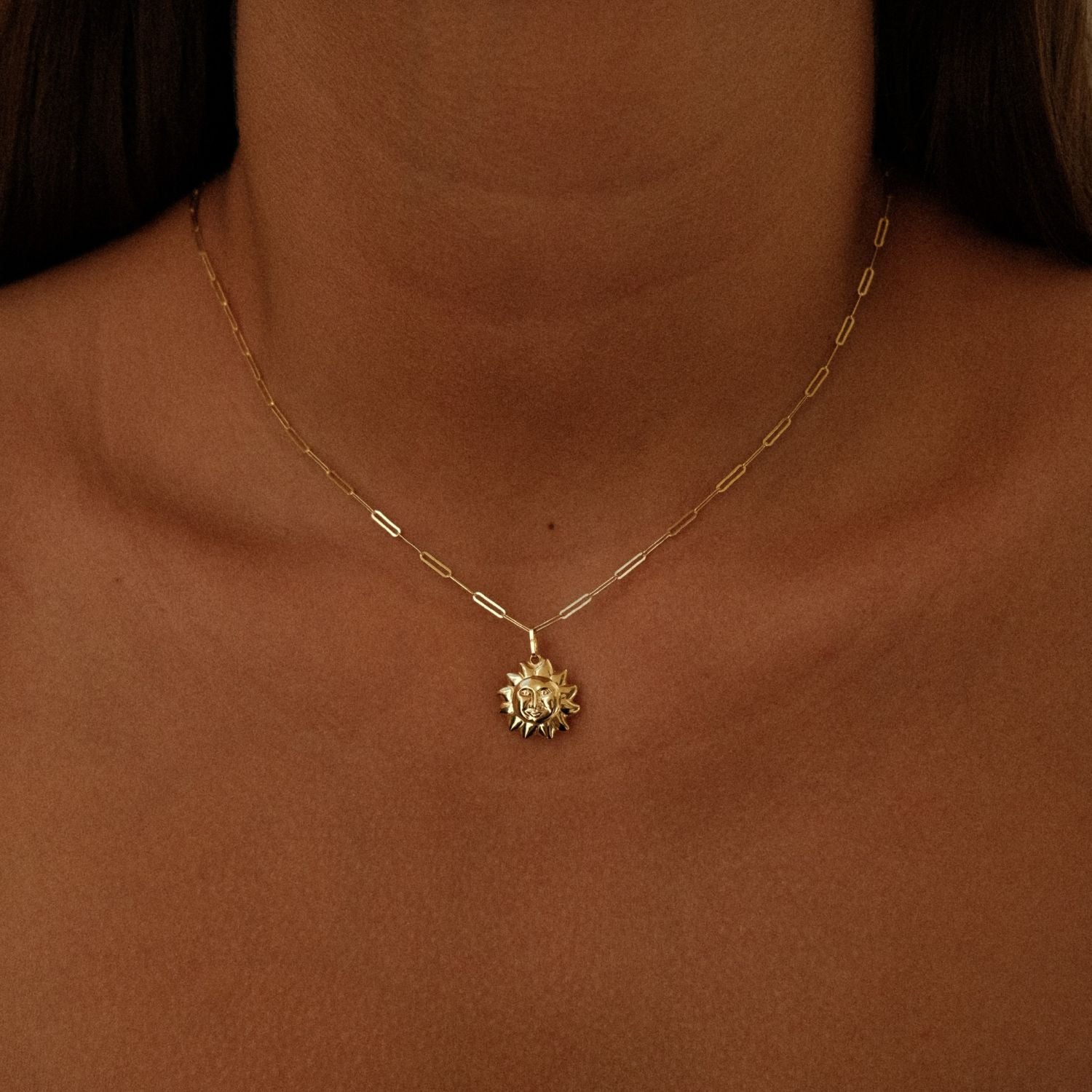 Gouden hanger zon groot