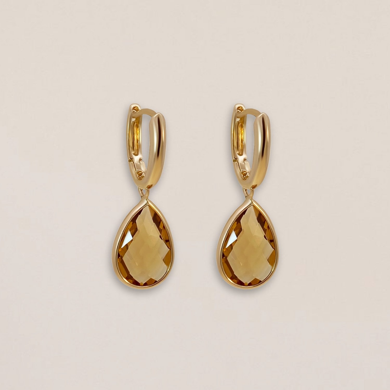 Gouden hoops met gele citrien