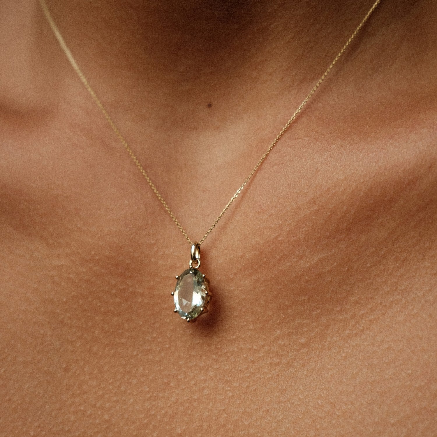 Groene amethist hanger goud