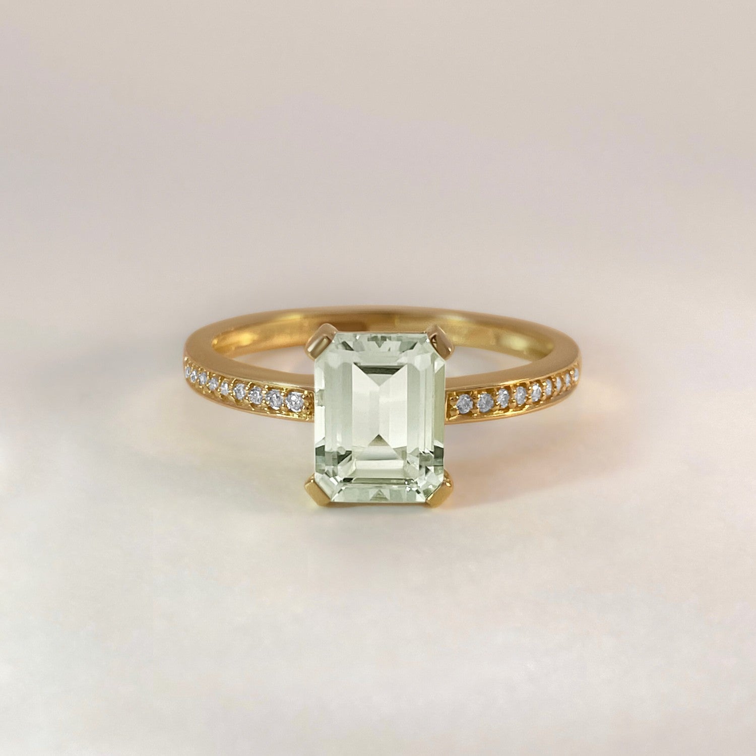 Groene amethist ring diamant