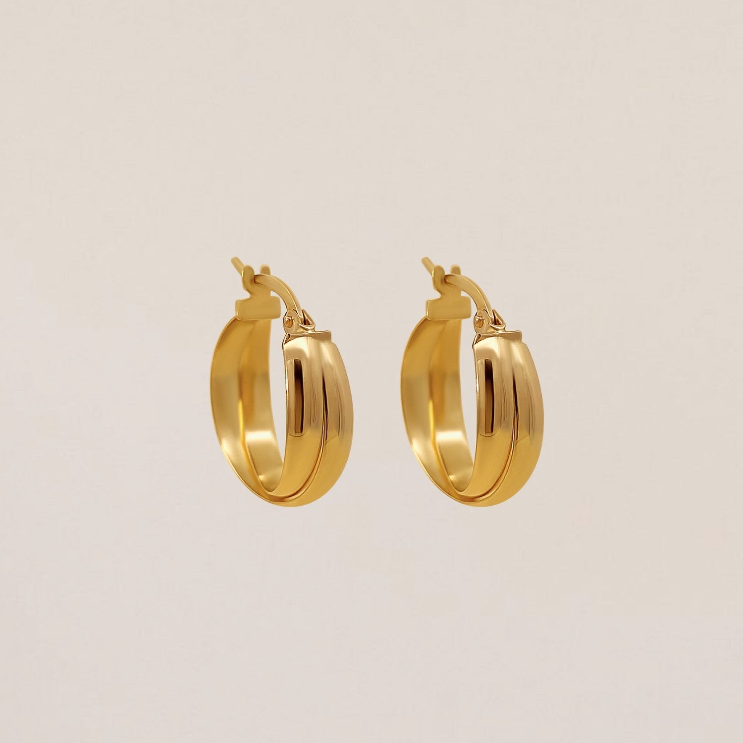 Intertwined hoops