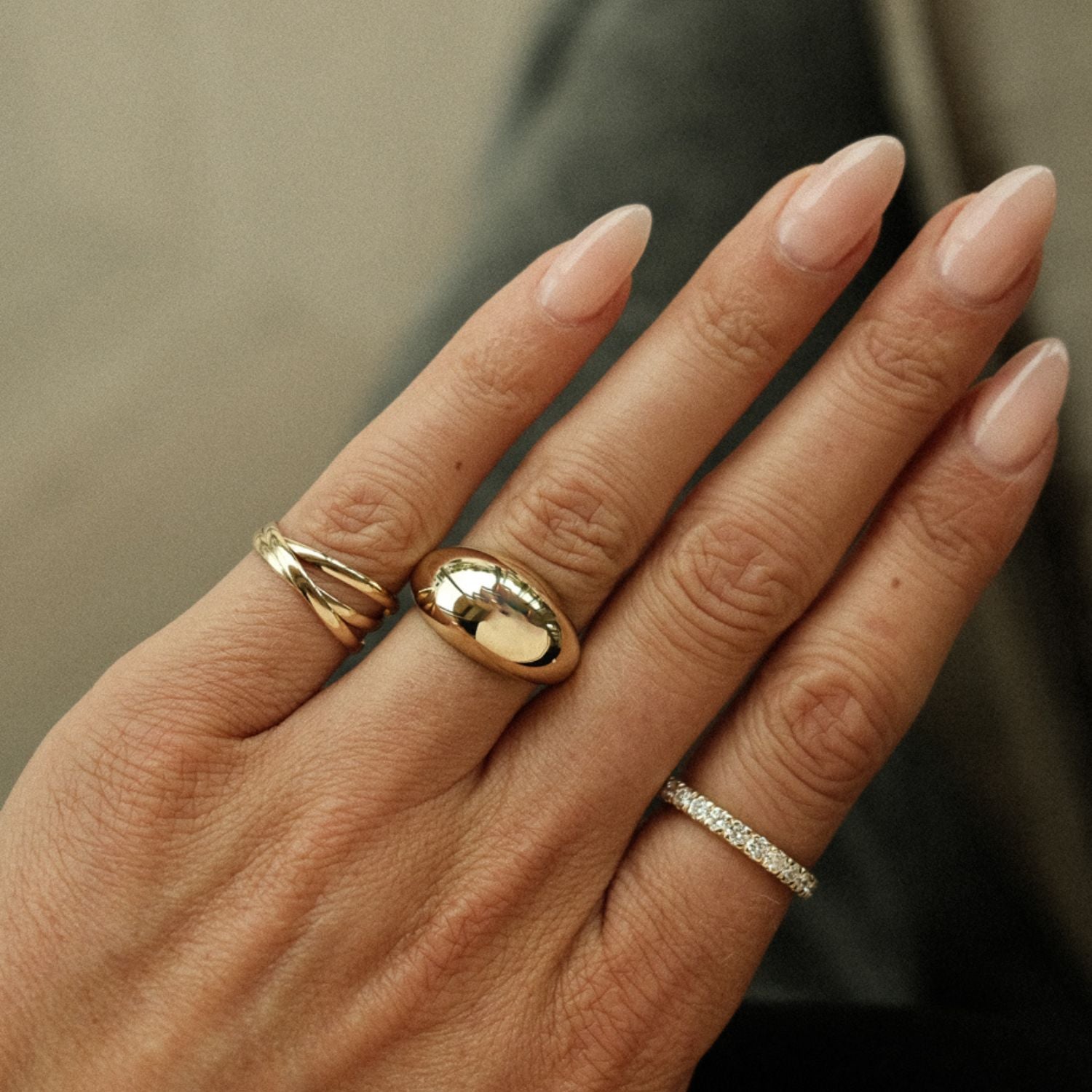 Large Balloon Ring