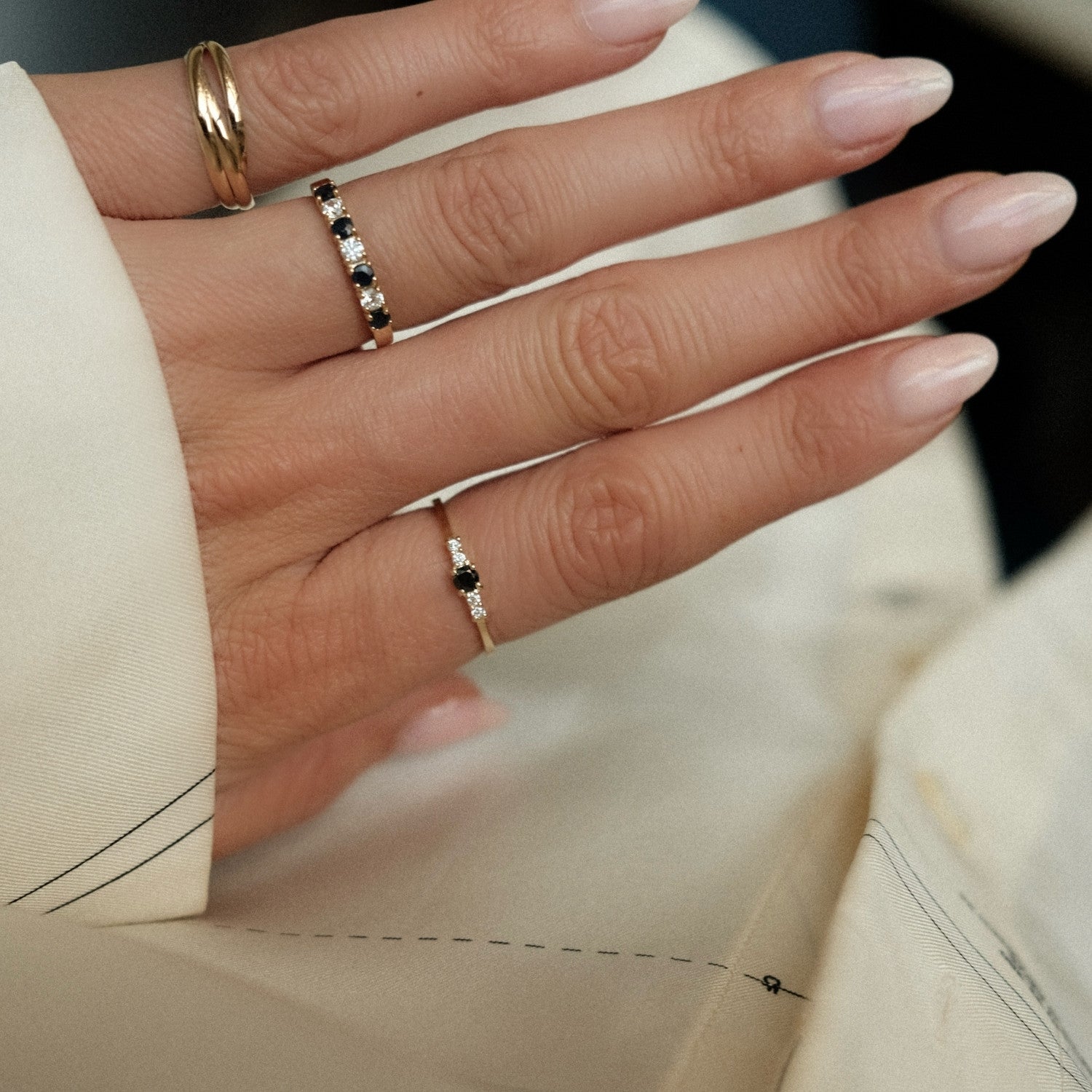 Midnight spark ring met steentjes