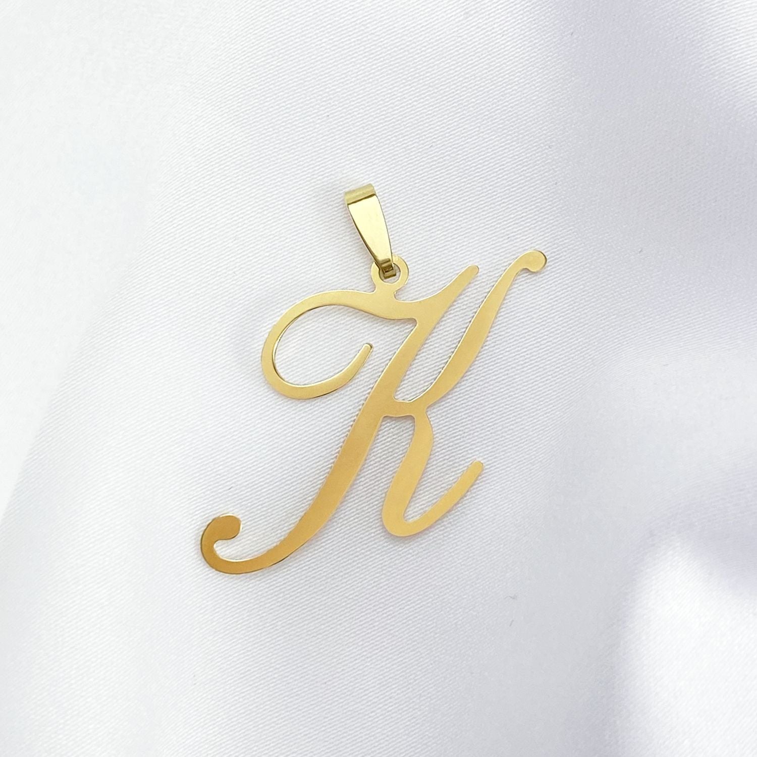 Oro Alphabet Letter K