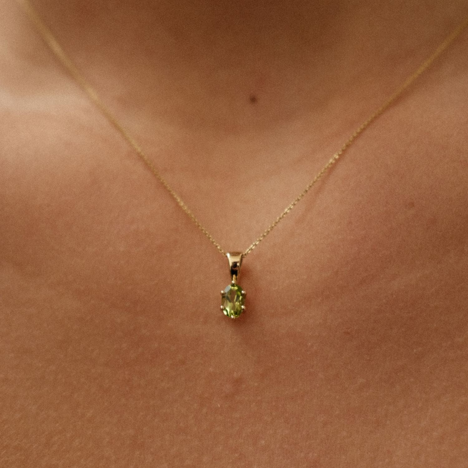 Ovale Birthstone Charm