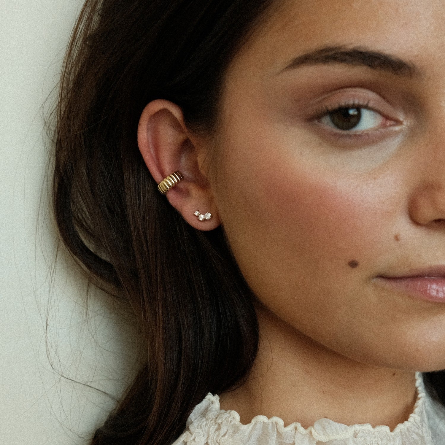Ribbed cuff en studs
