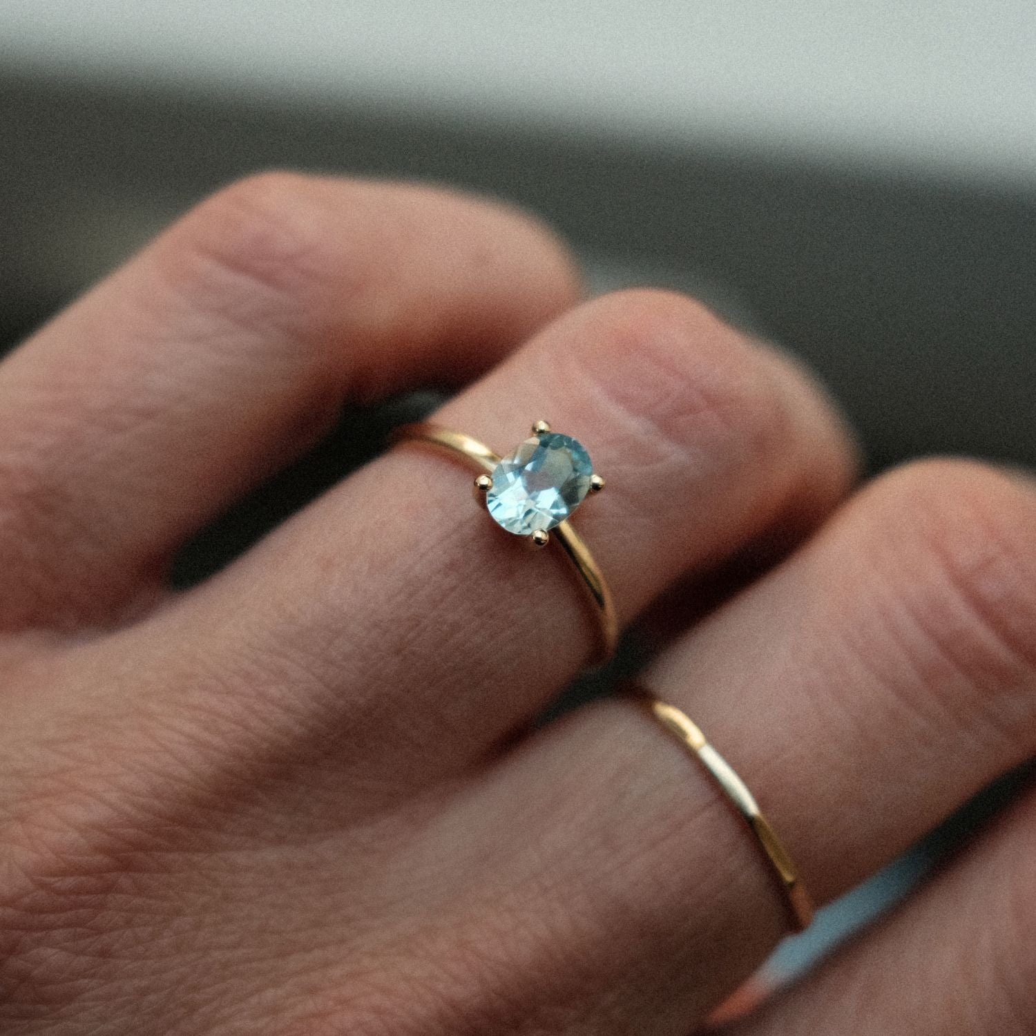 Ring met Lichtblauwe Ovale Topaas