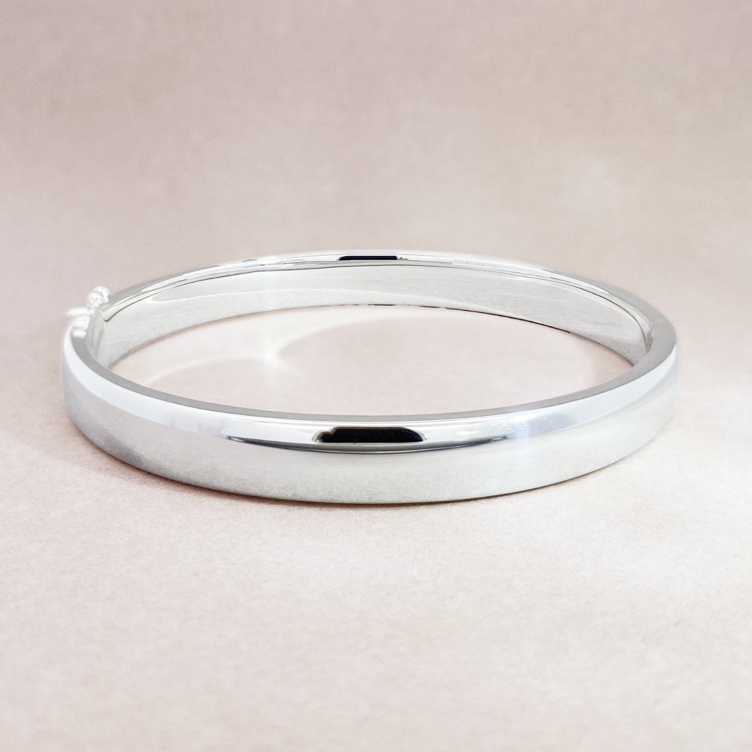 Silver Bold Bangles