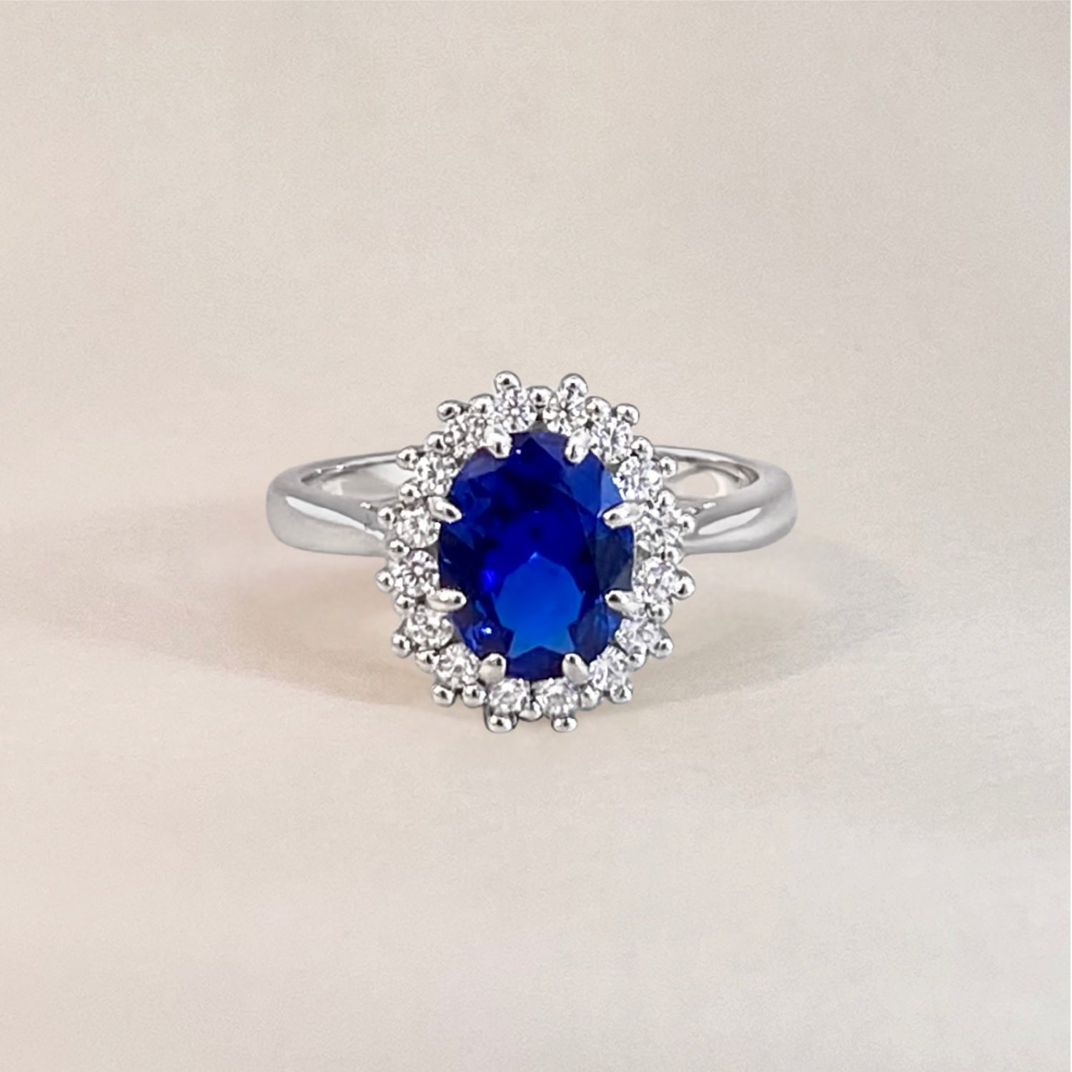Silver Lady Di Ring Large