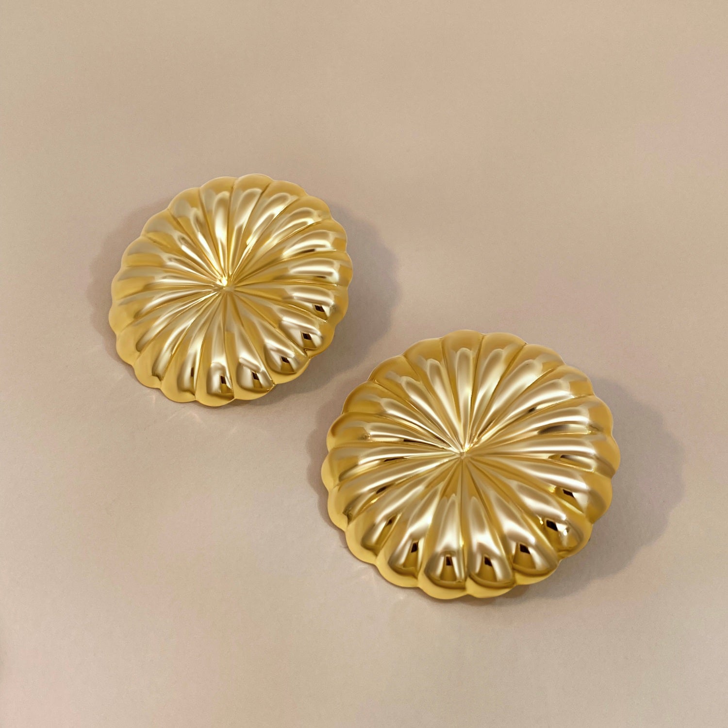 Statement Bloem Studs