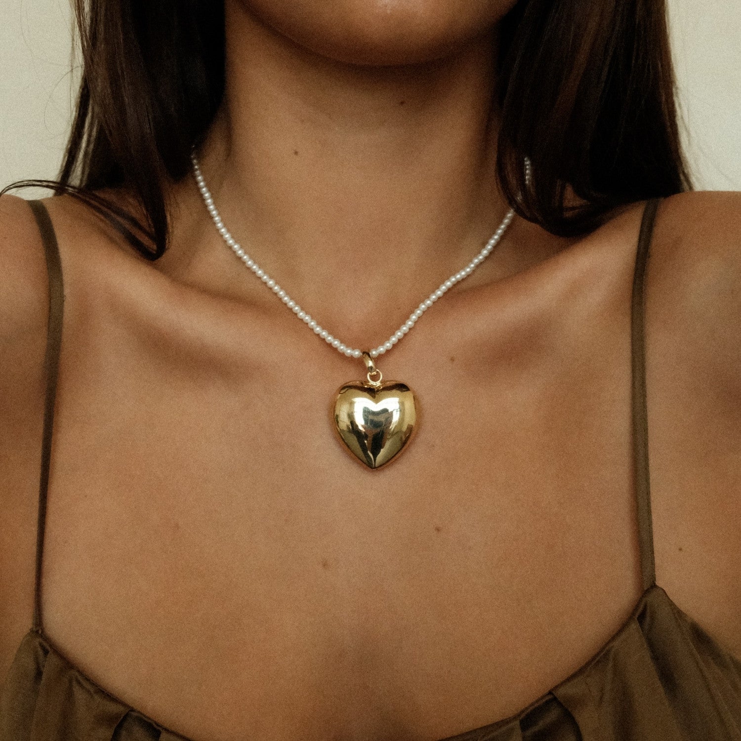 Statement hart hanger met parel ketting