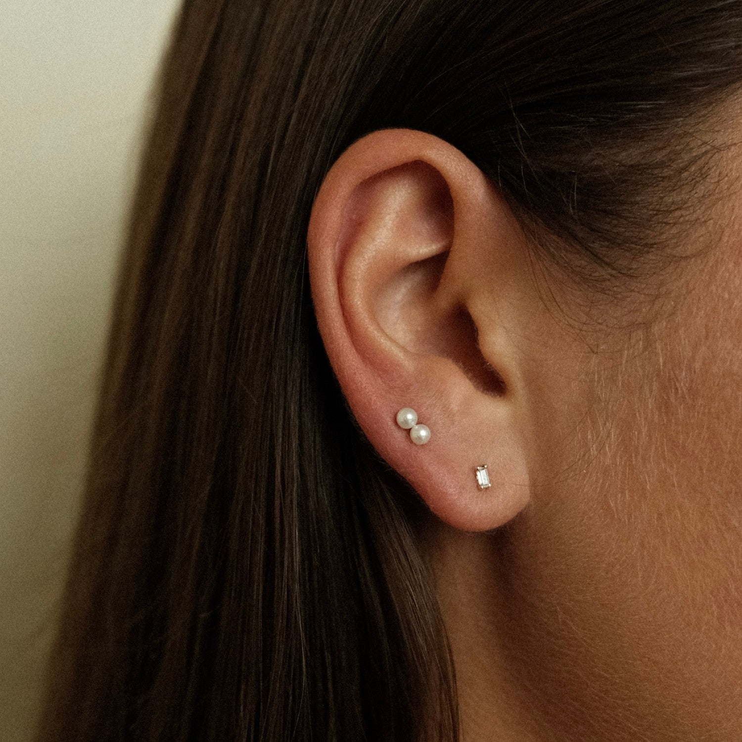 Studs met parel en kristal