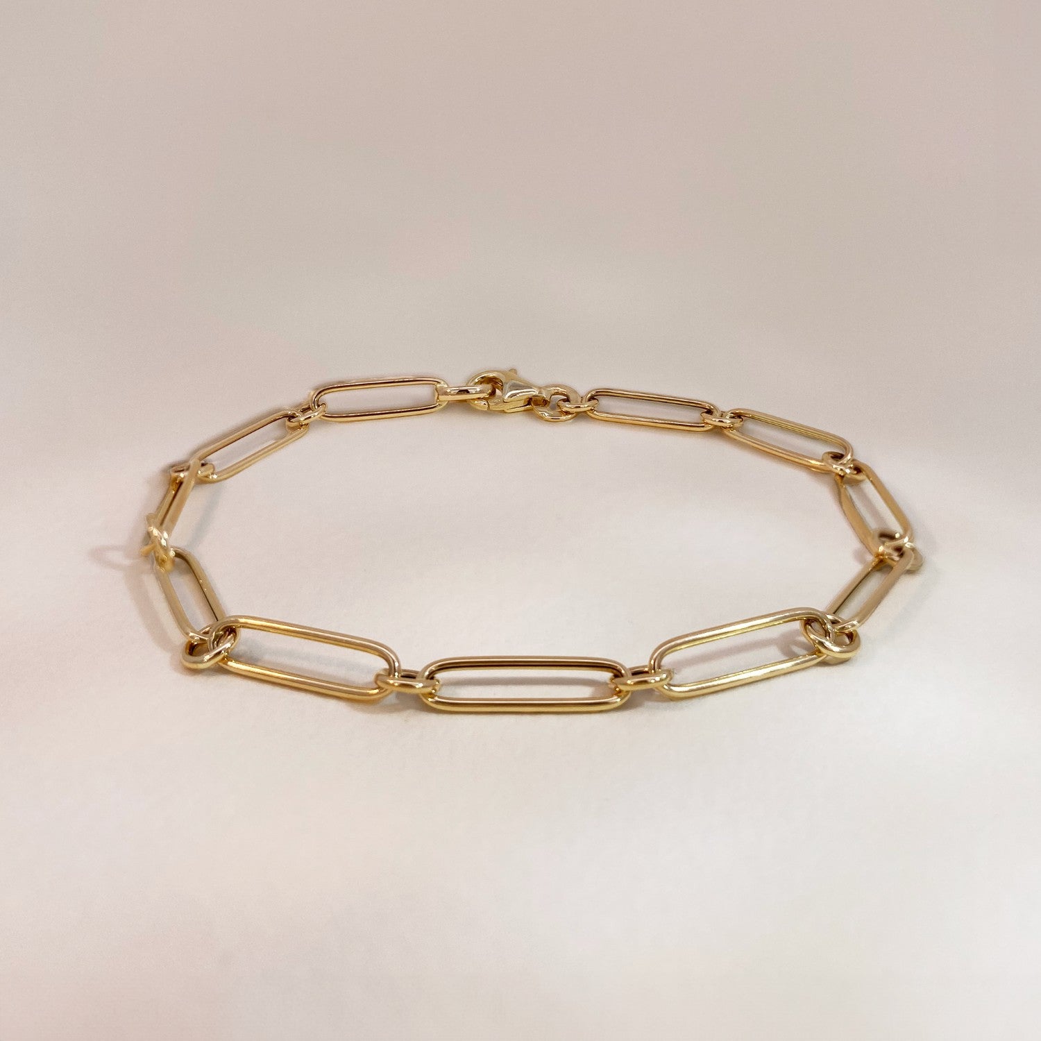 Unieke paperclip armband