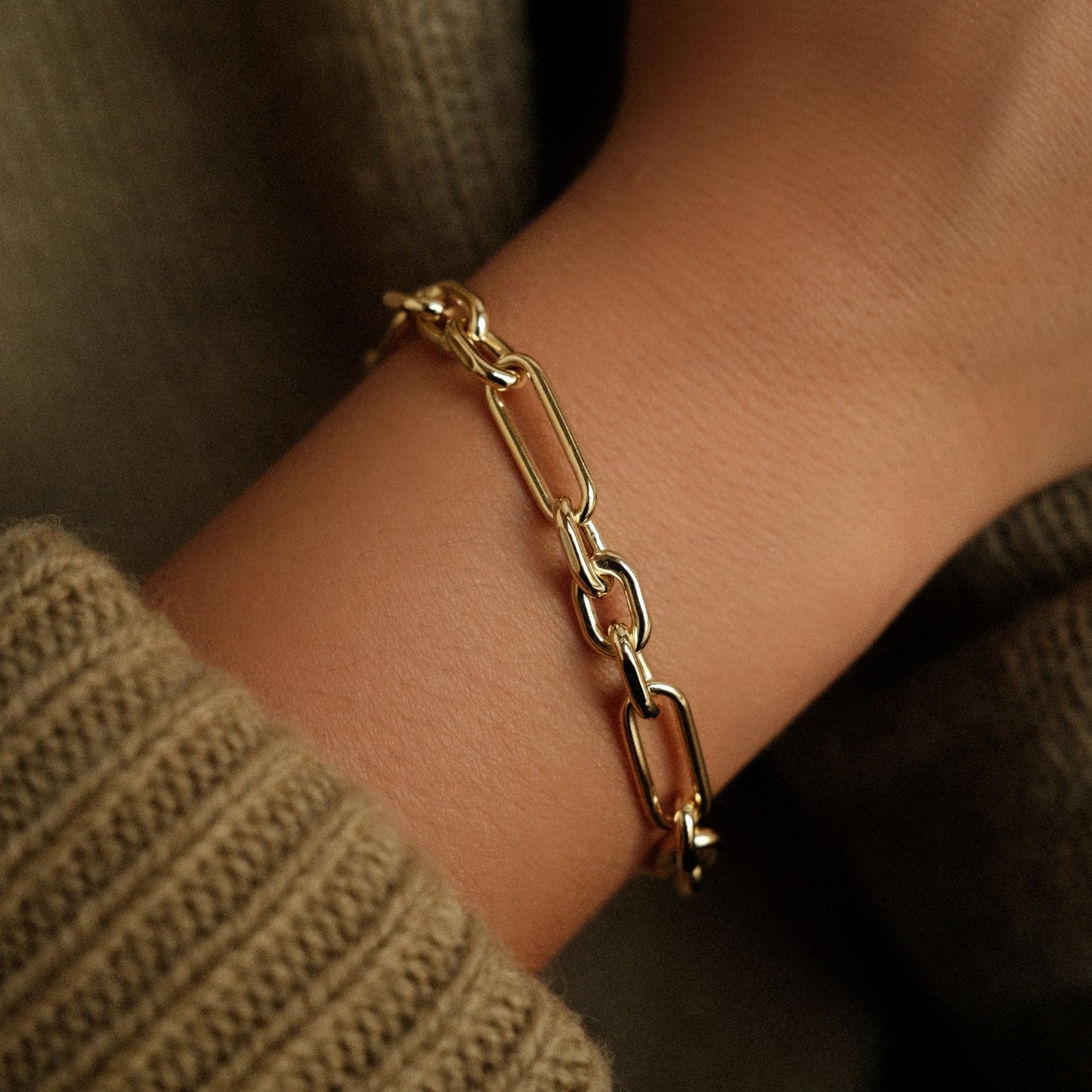 Unieke statement schakelarmband