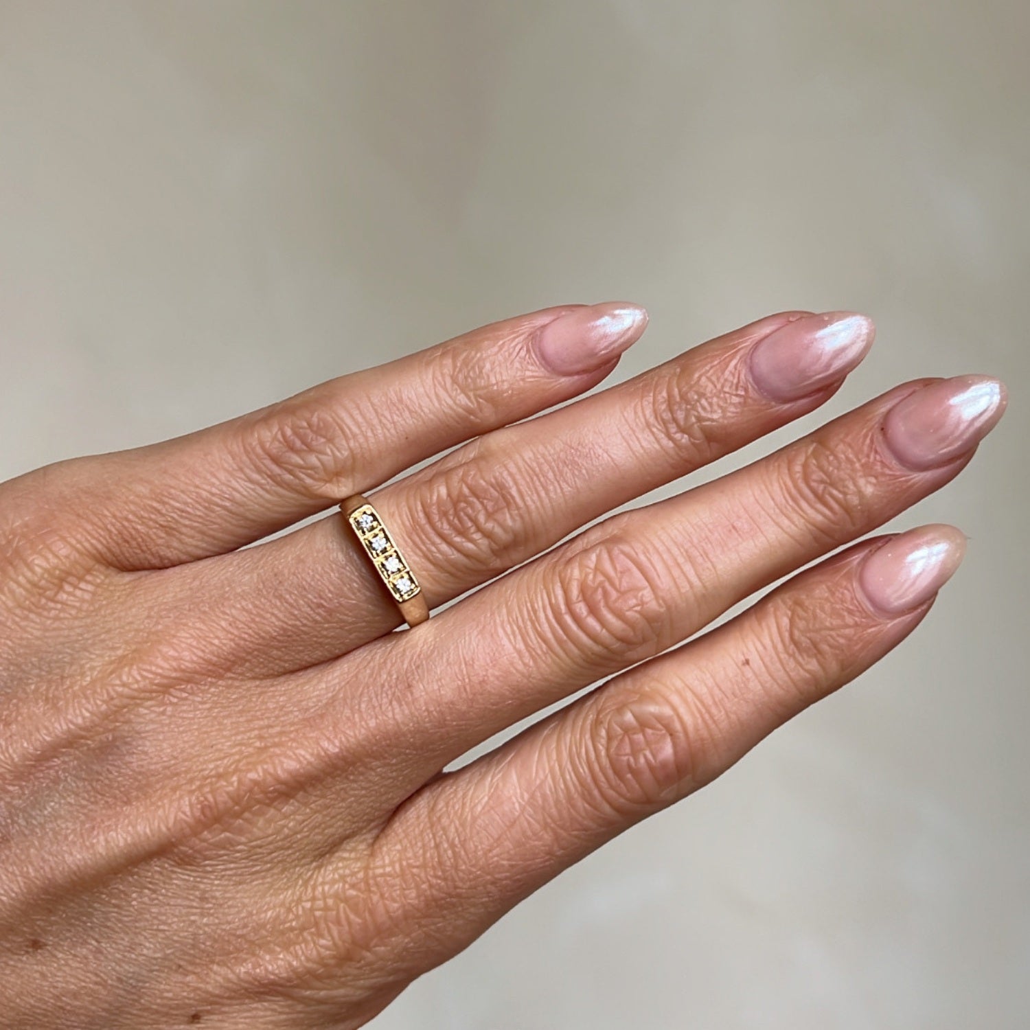 Vintage Signet Diamonds Ring