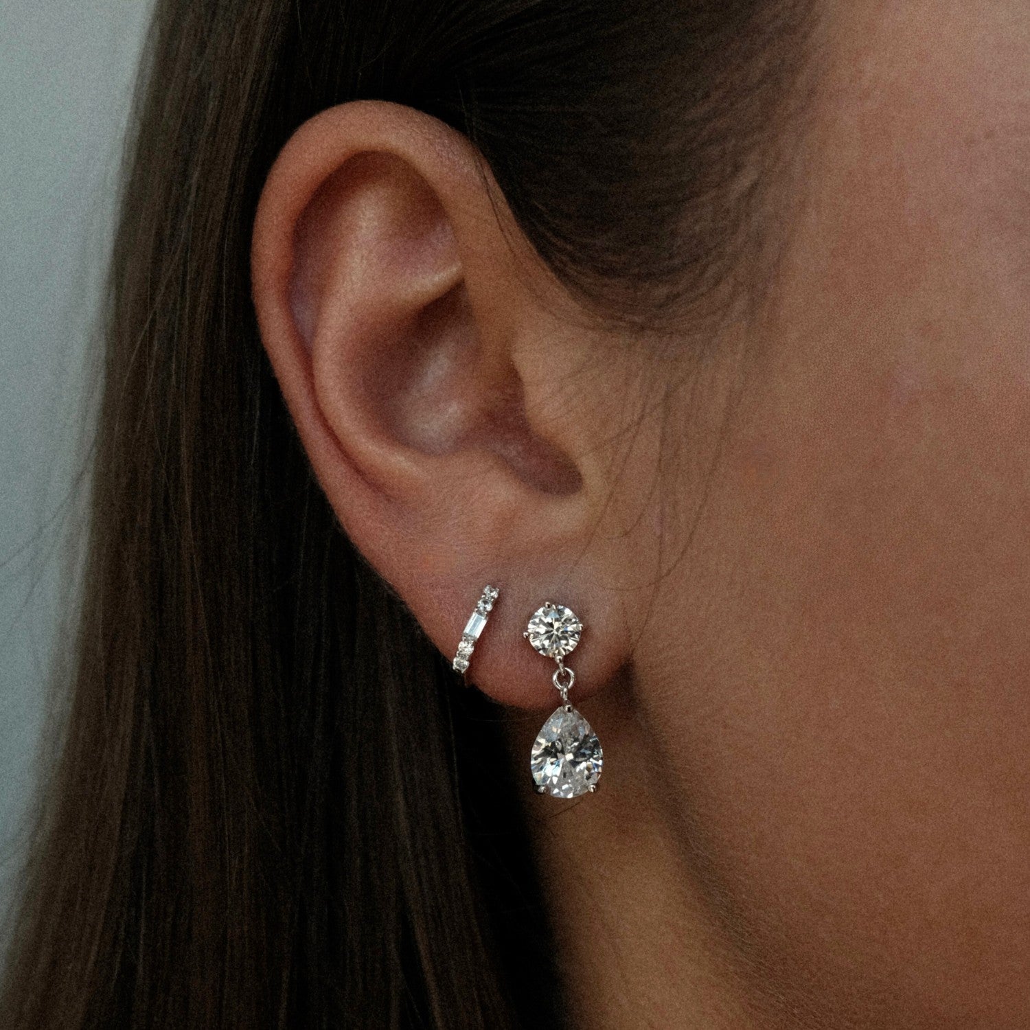 Zilveren oorbellen met steentjes