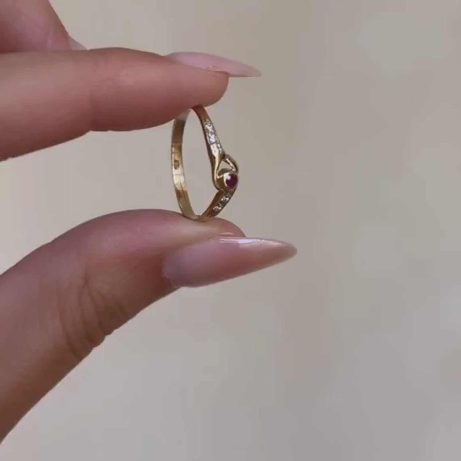 Vintage Ruby & Diamonds Ring Gouden